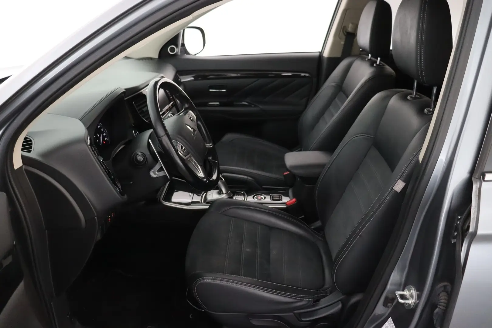Car Image - 5EykBlA2zLNegb0YBau7tK