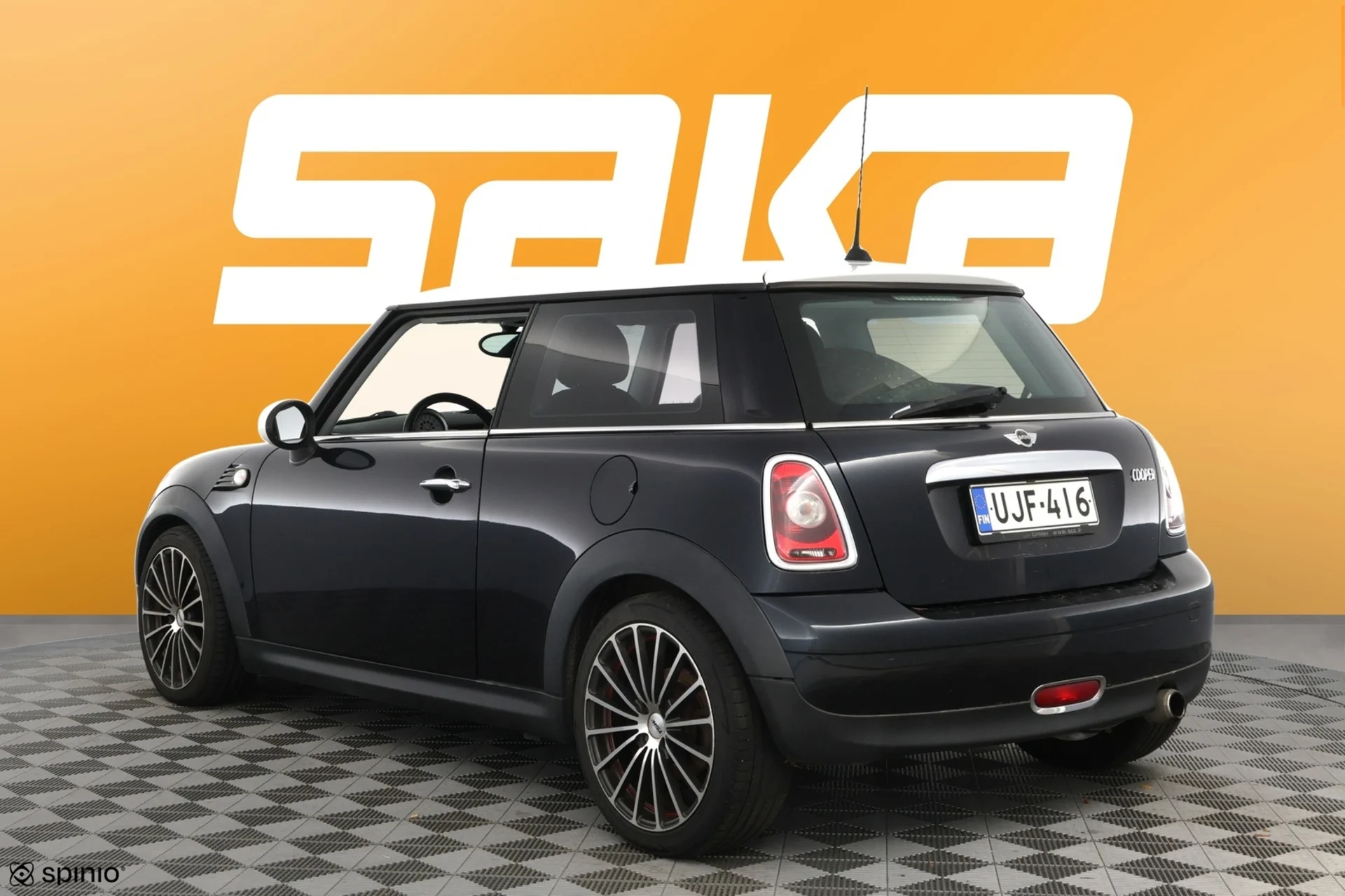 Car Image - v7Va5dkQ0oZDKWGylB9UV