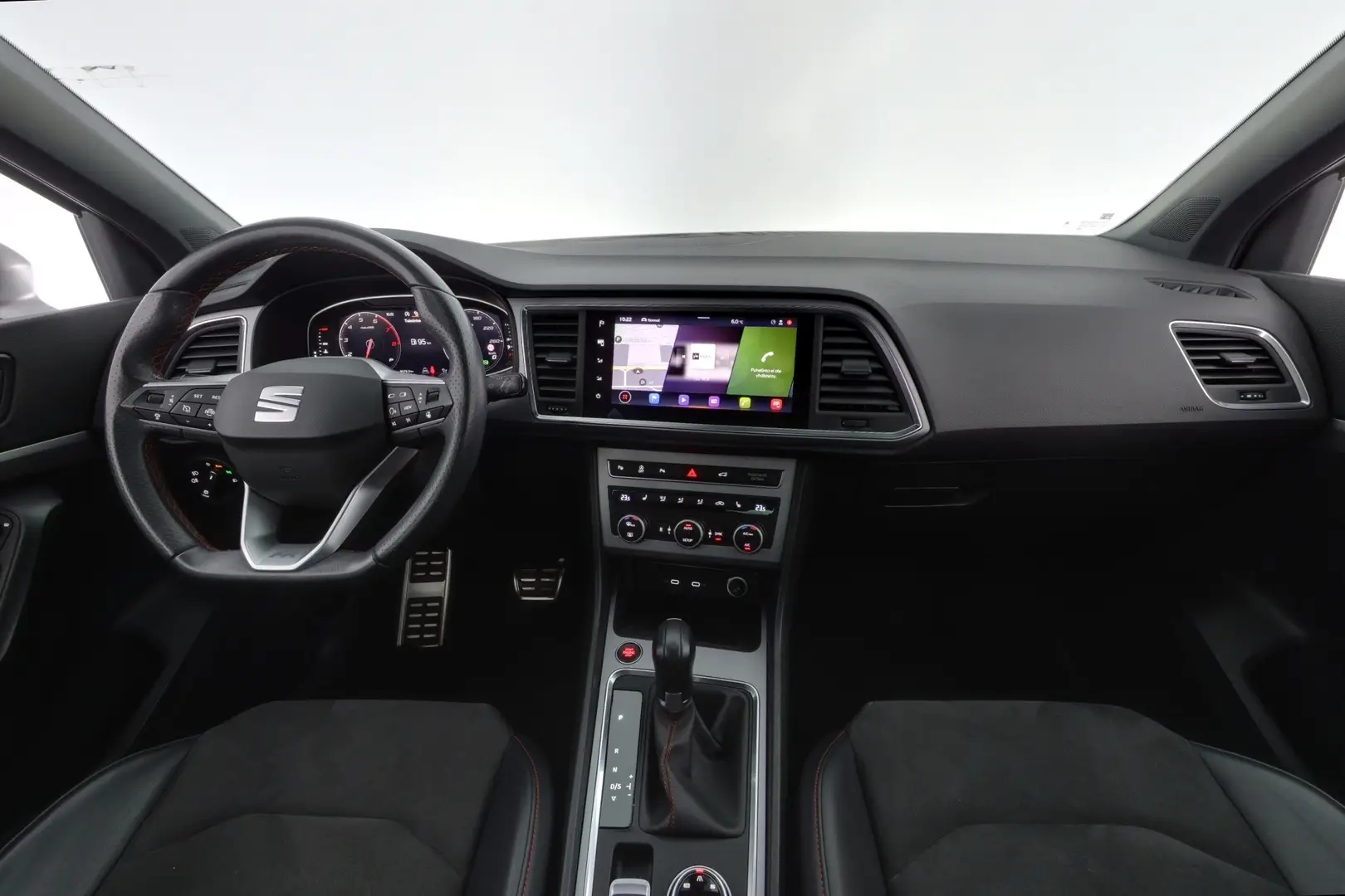 Car Image - 2IDL9CaAIrZQ7dg9oBM20G