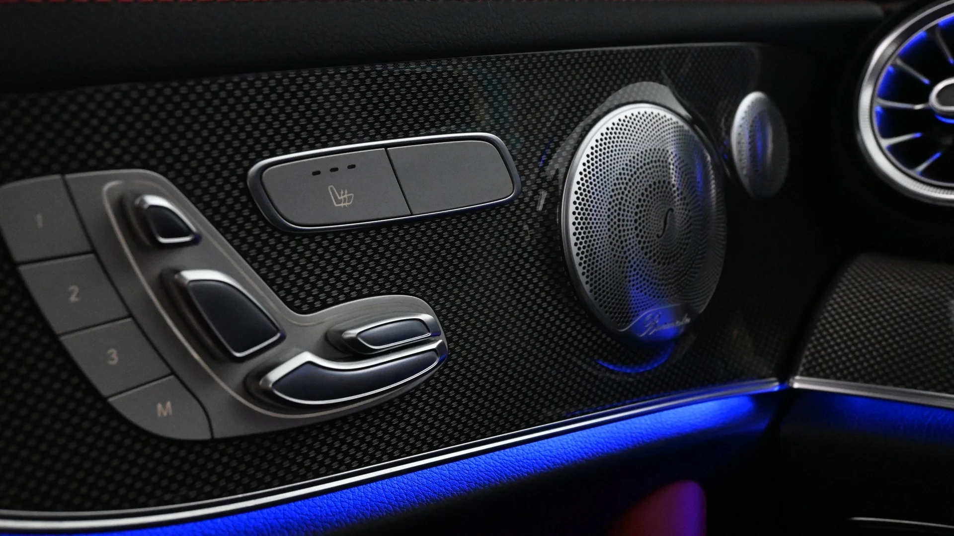 Car Image - 3LpGxqgTfb7Ih6XcsljYfA