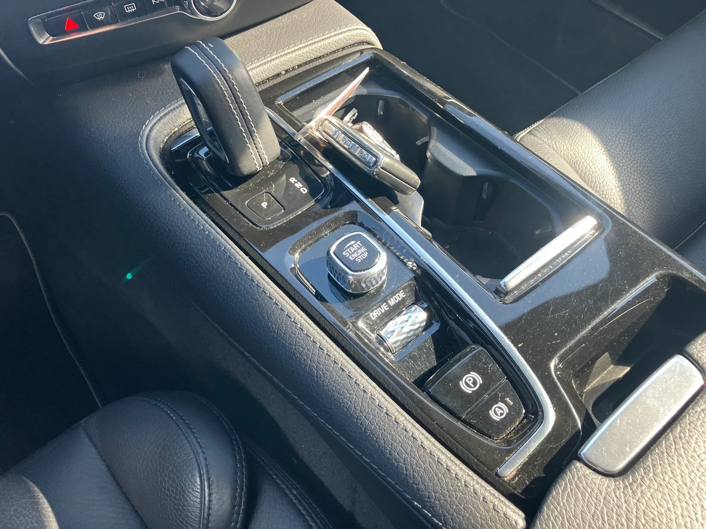 Car Image - 6lOWQ3GHH41pT7epuva7qV