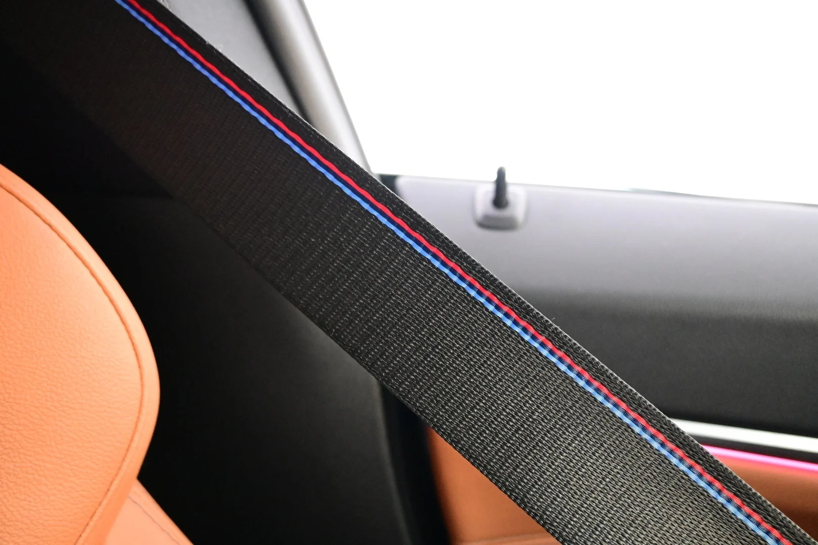 Car Image - 1f6CzTfb2bnIpkfKH0iVcT