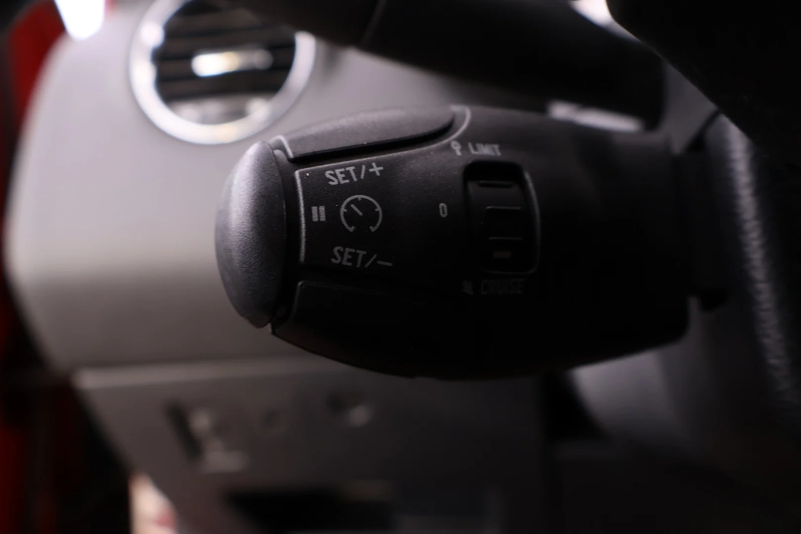 Car Image - 6Fytkpv7aDrxFU48bBMcz