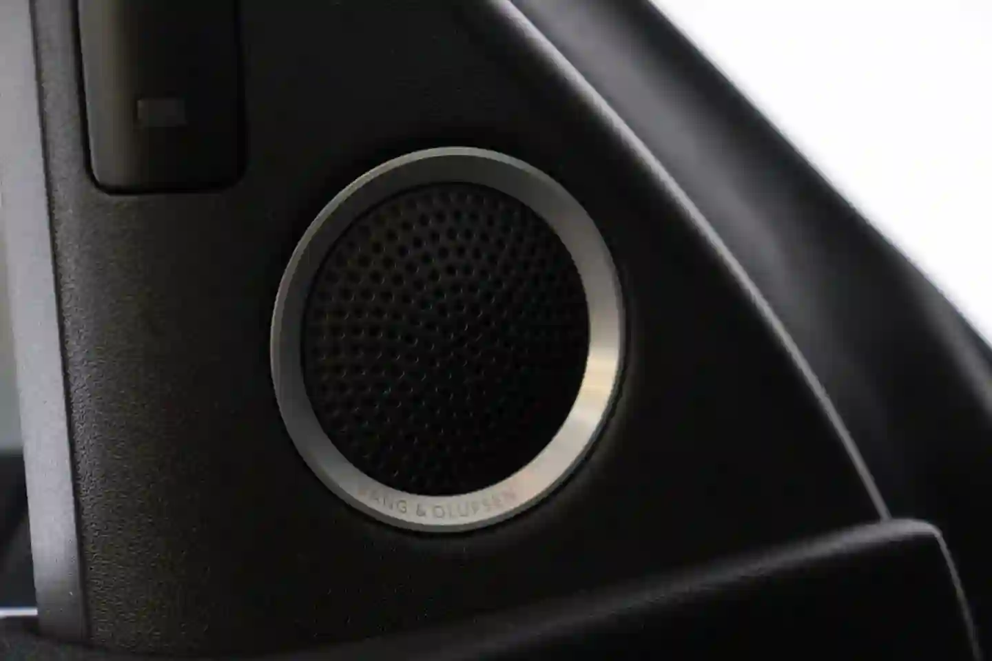 Car Image - 6mHO4FfkiUVsa60gWakEKn