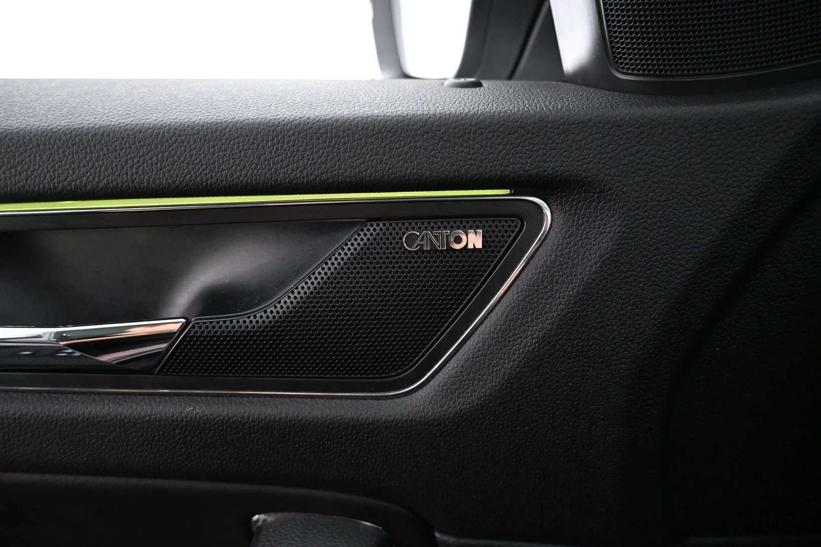 Car Image - 78qsuQZrU1wjsuHtzvtKcH