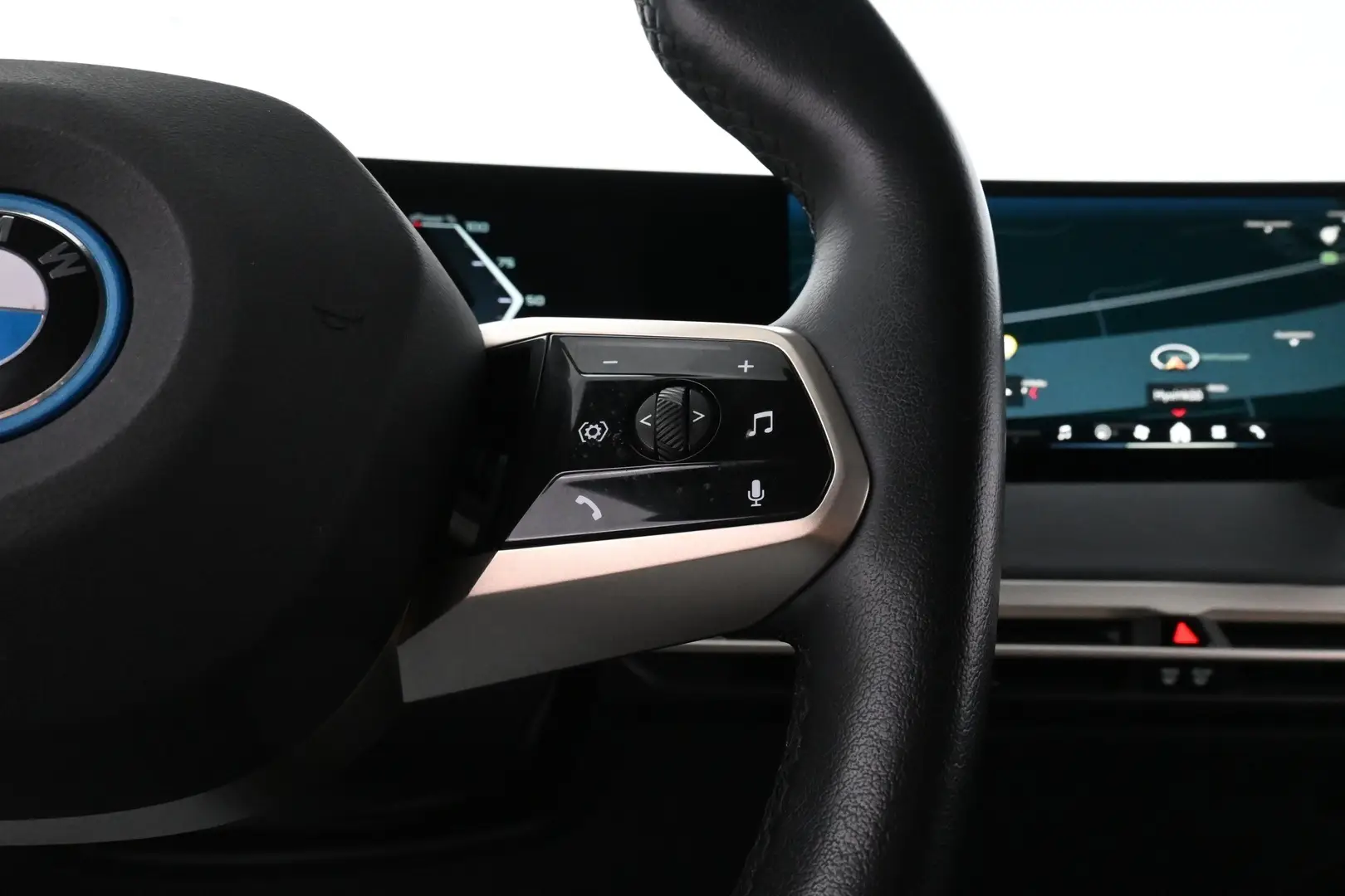 Car Image - 4K6Hz0TvUQsxtr35OYwuH7