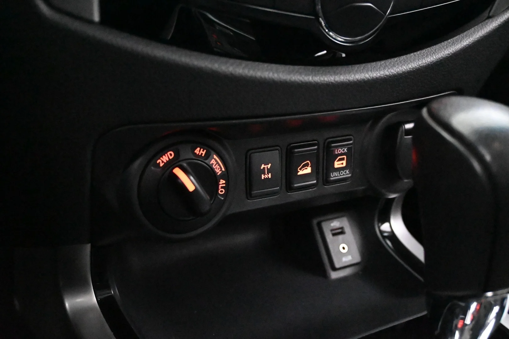Car Image - 6PgDInTM8KHSBJ18tMQwr9