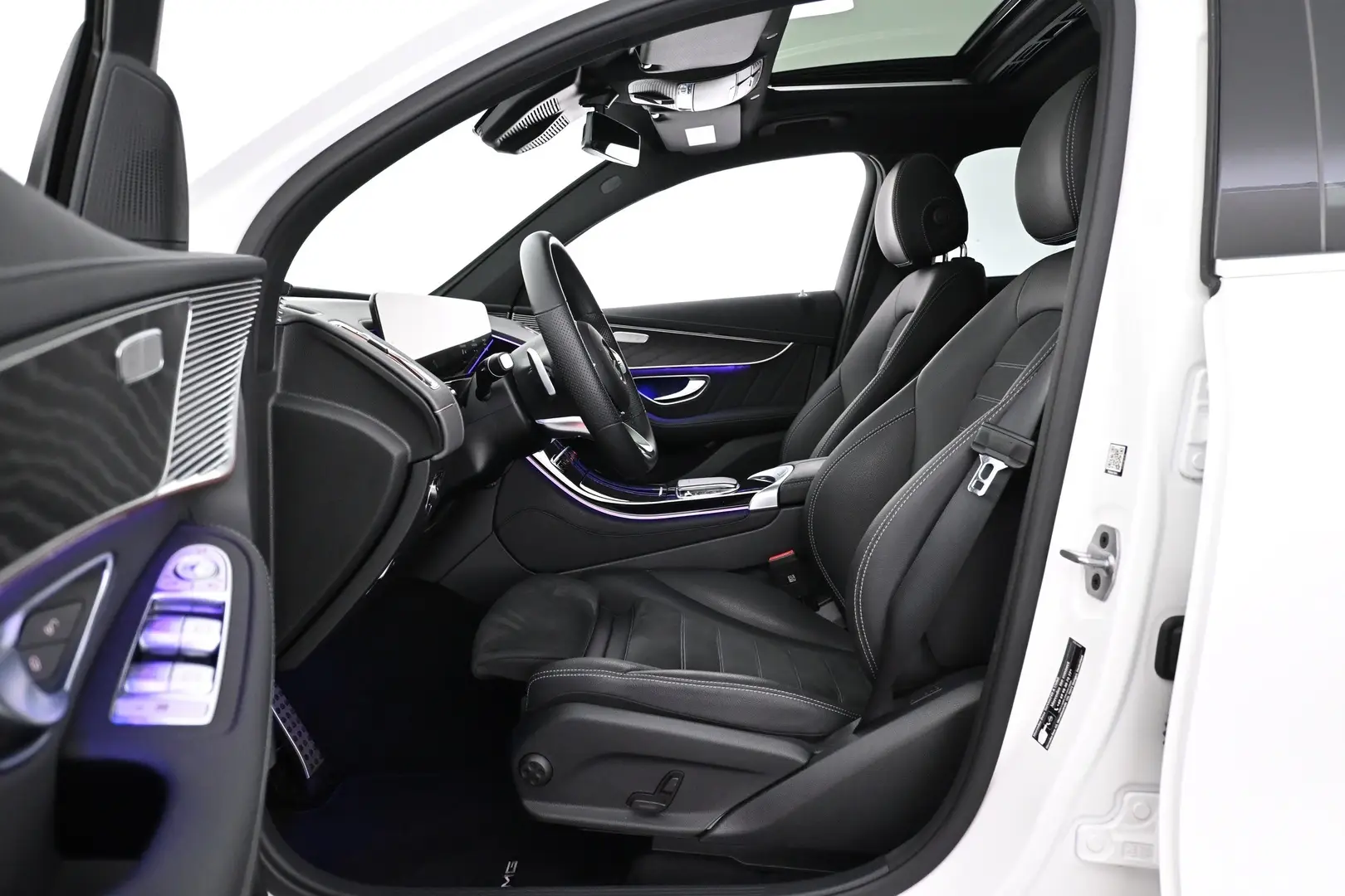 Car Image - 6KAvBR1XlNgi2BhxEoPodj