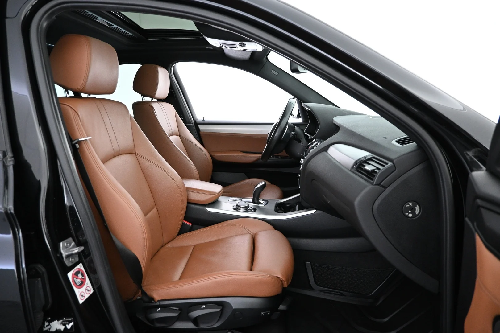 Car Image - 2Q0kRJlSWMrga6uWqg6z3W