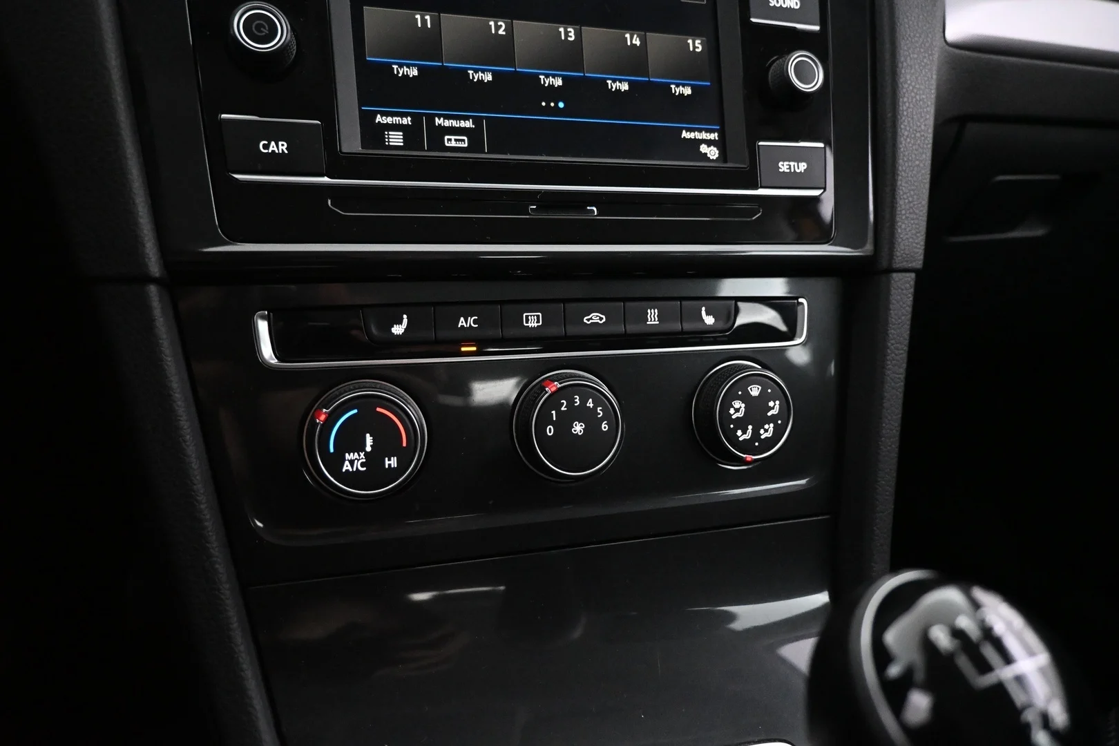 Car Image - 7hx2Op2ra1Ox1ngIz9KcpB