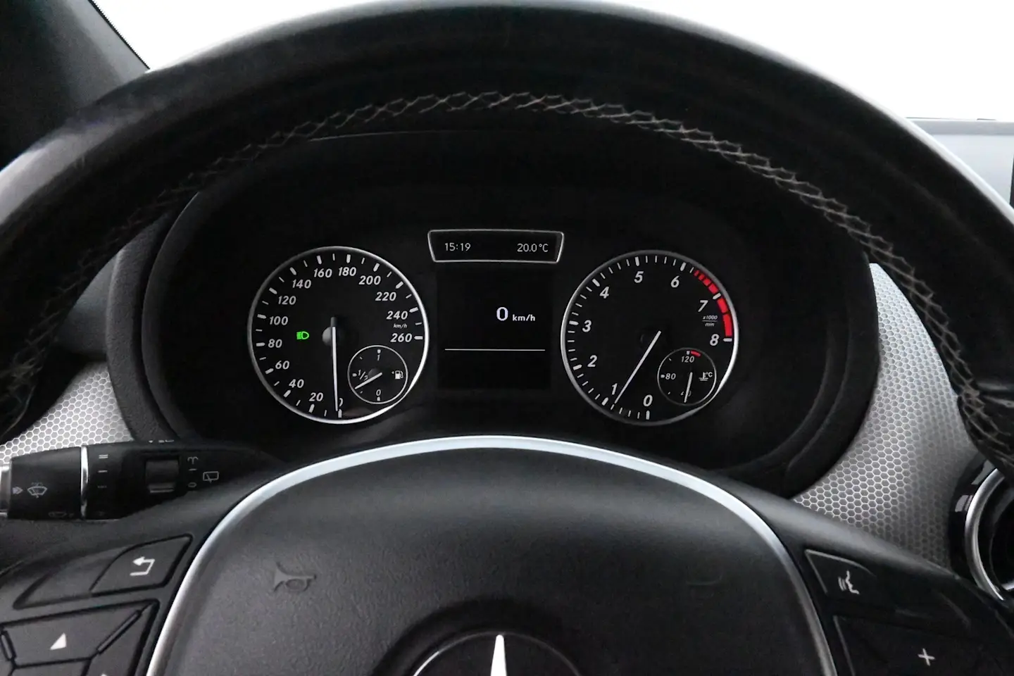 Car Image - 101yZpf2KpEGh7uISWLT2I
