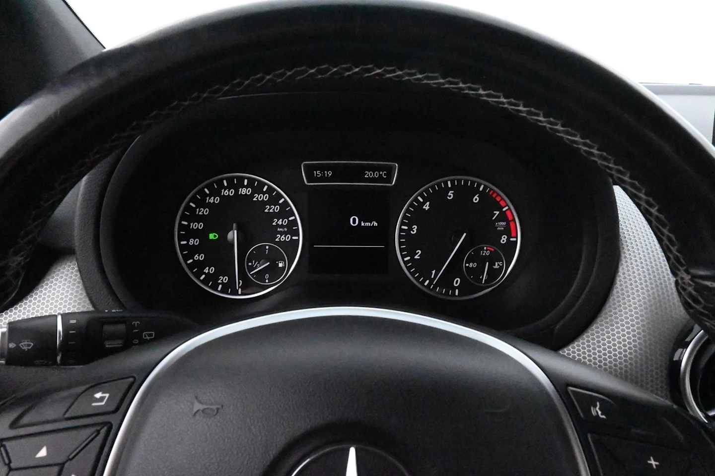 Car Image - 101yZpf2KpEGh7uISWLT2I
