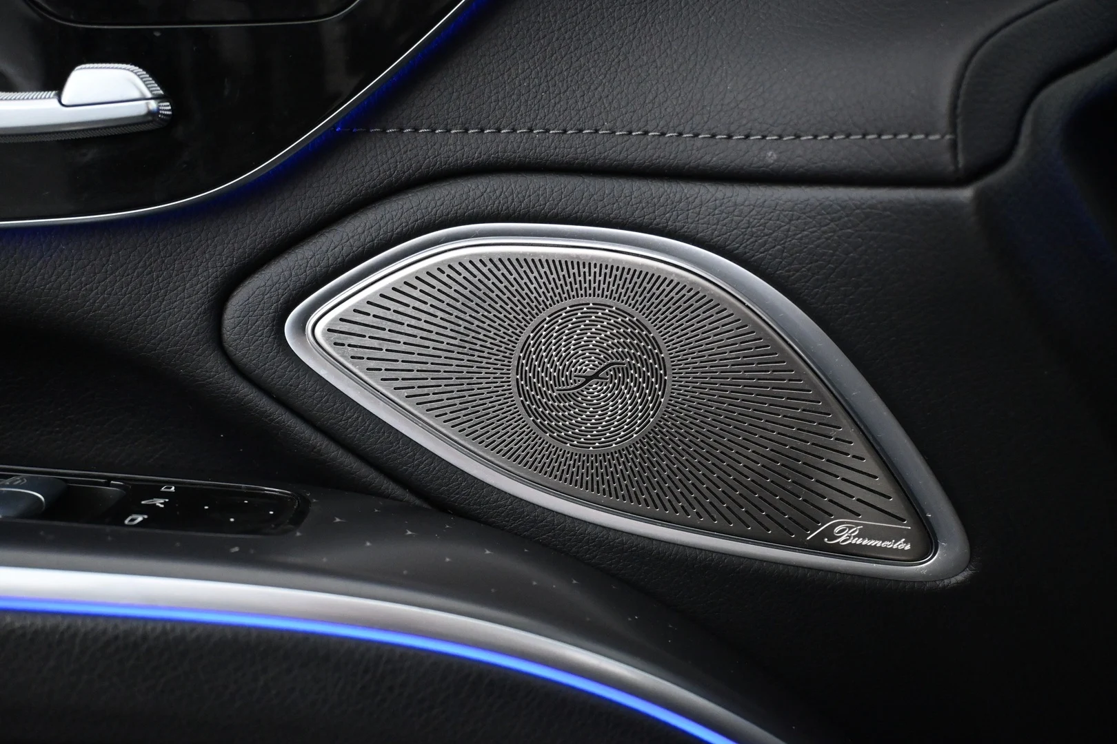 Car Image - o59yqJXqLMJhj06VcIu0A