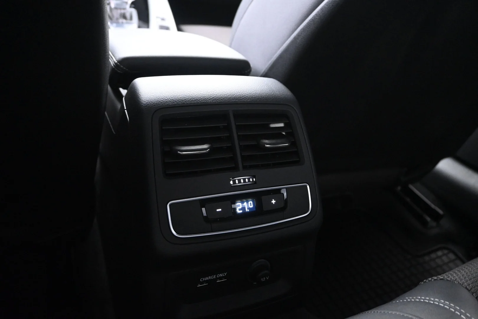 Car Image - ZyyYGUn5zPXO5kHprq1PU