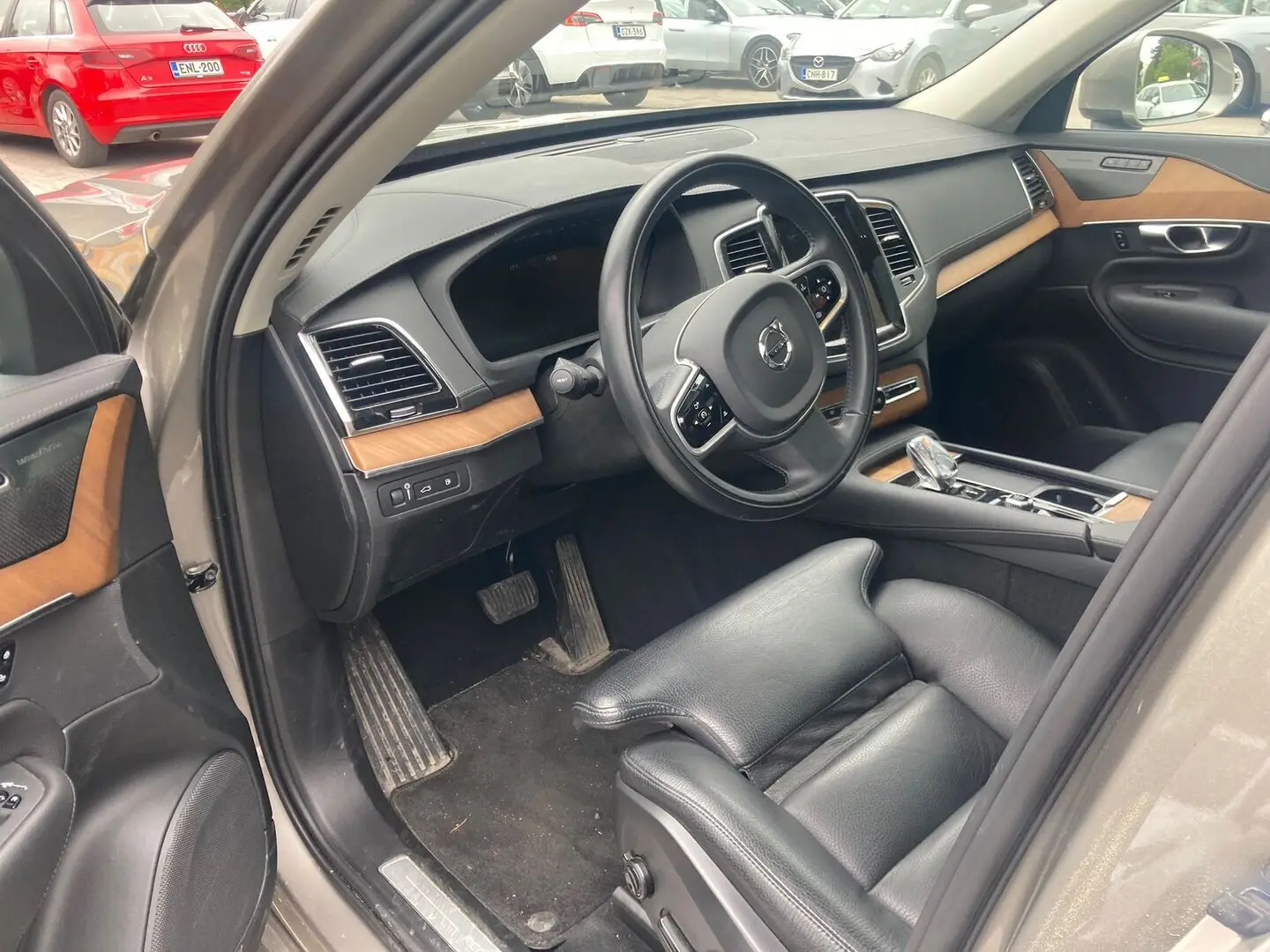 Car Image - krzBiMmox9CyMqQsI62QZ