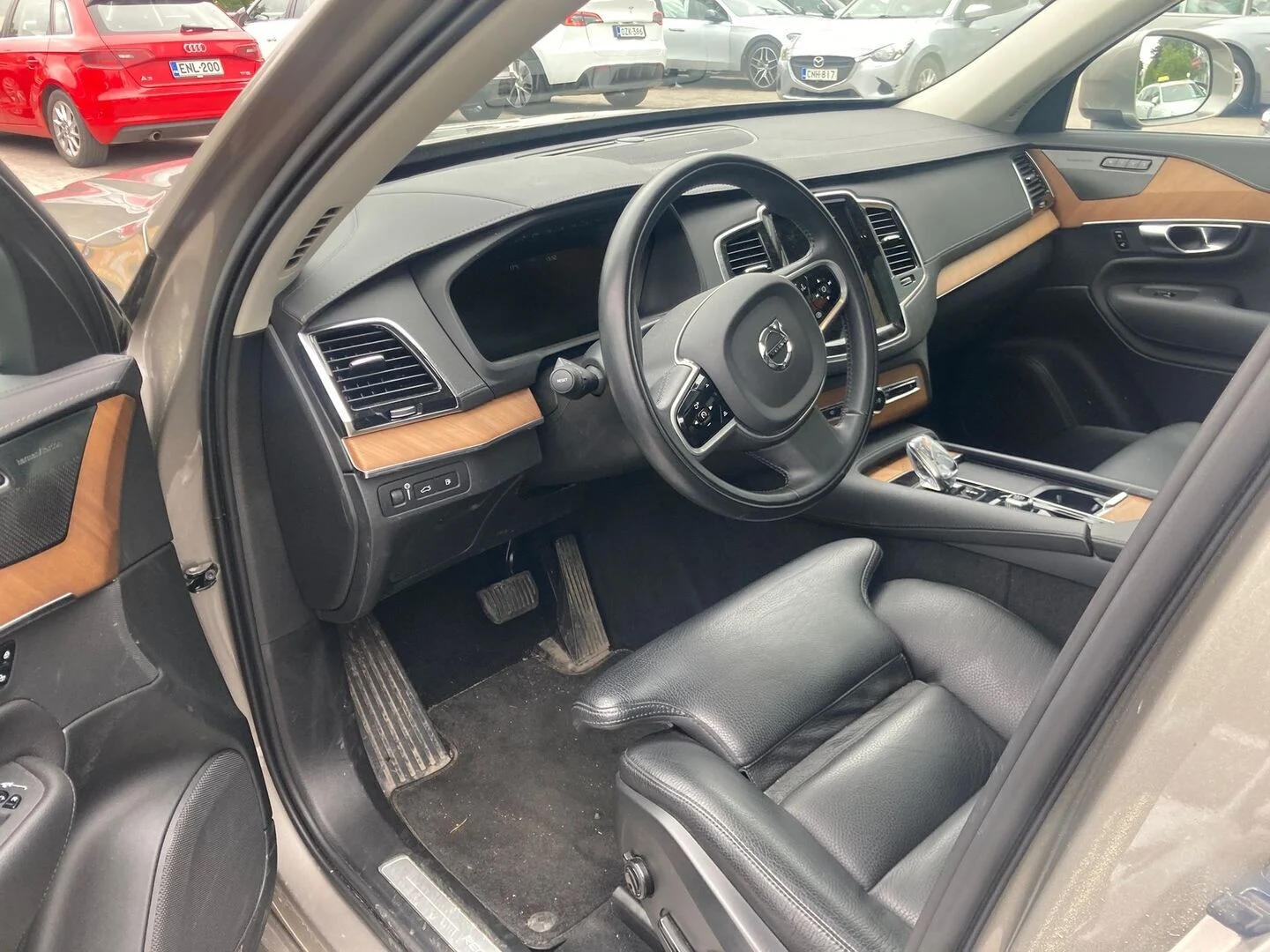 Car Image - krzBiMmox9CyMqQsI62QZ