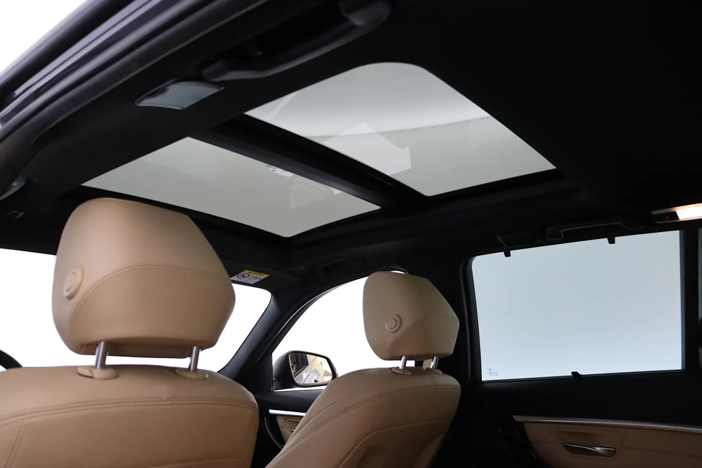 Car Image - AFwAUjWTjx8h5FGkfPbQ7