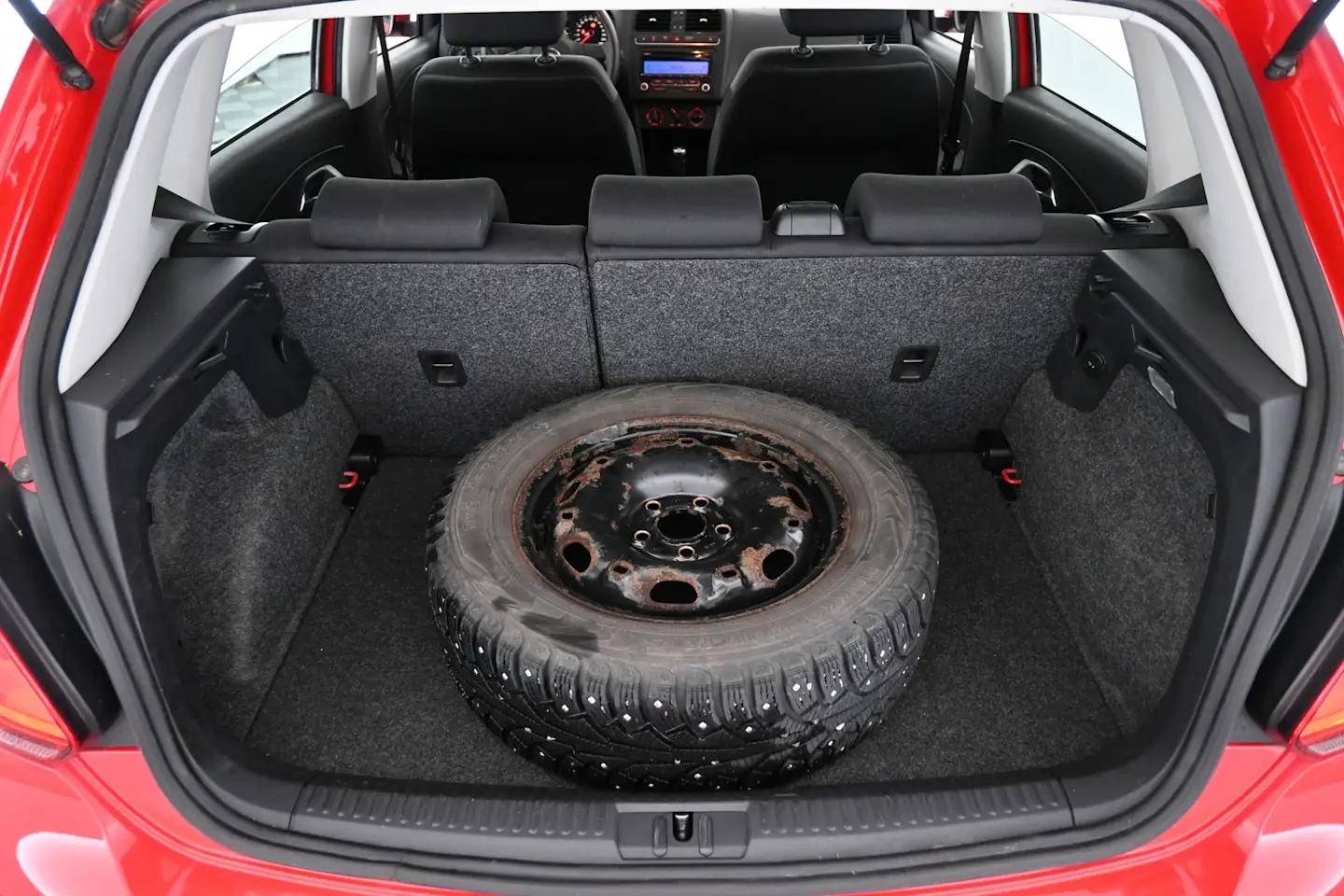 Car Image - 2i9BTbBSpzlQP9OpUmsEWV