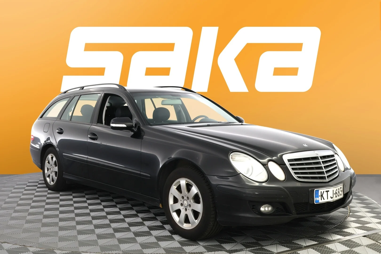 Car Image - 46EDba9l7UluExoVtwcf1c