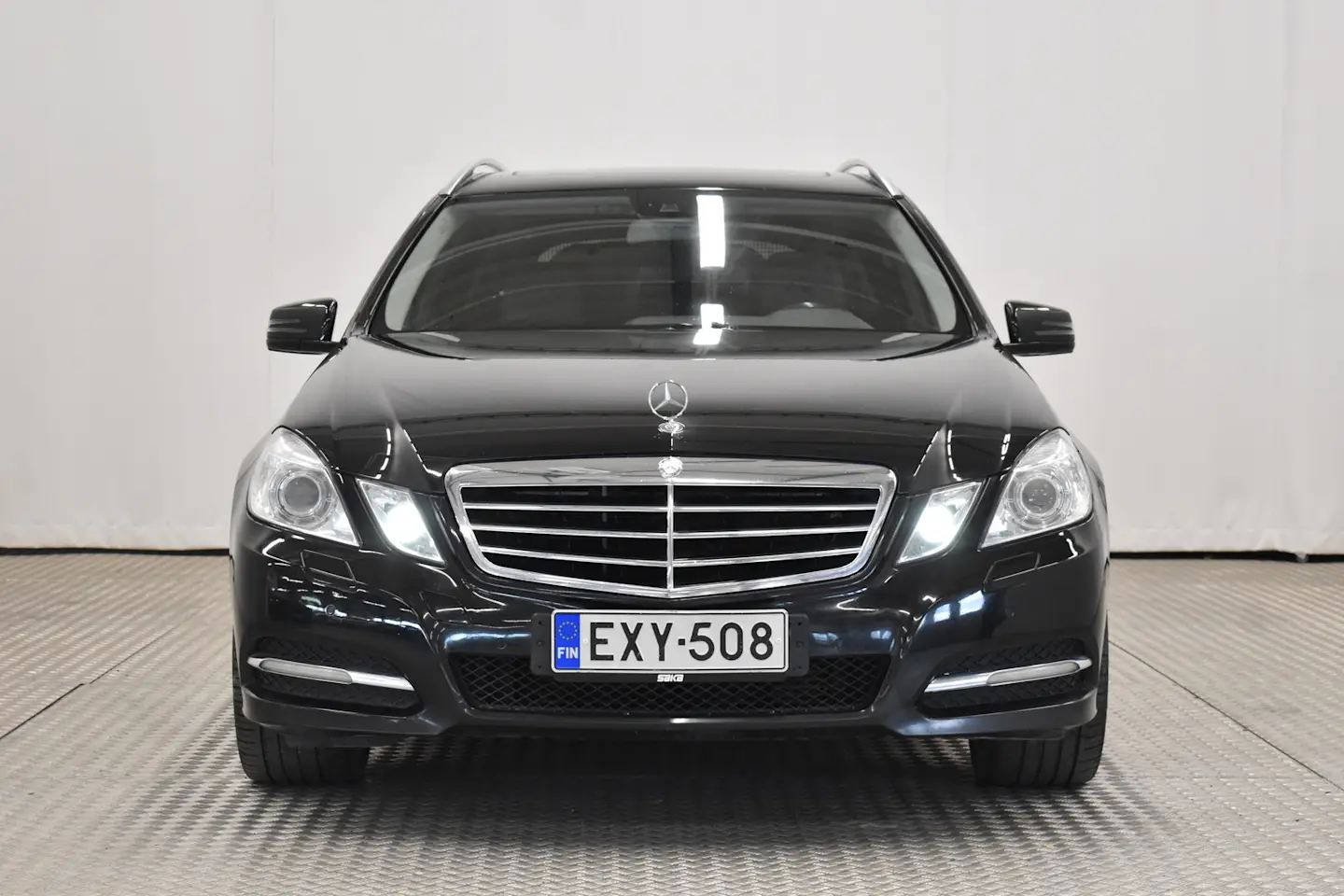 Car Image - 7GsNynn5njjkXayuJrk2b6