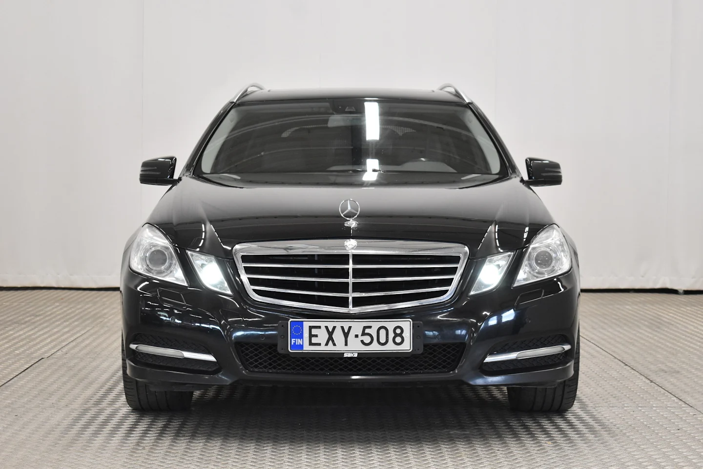Car Image - 7GsNynn5njjkXayuJrk2b6