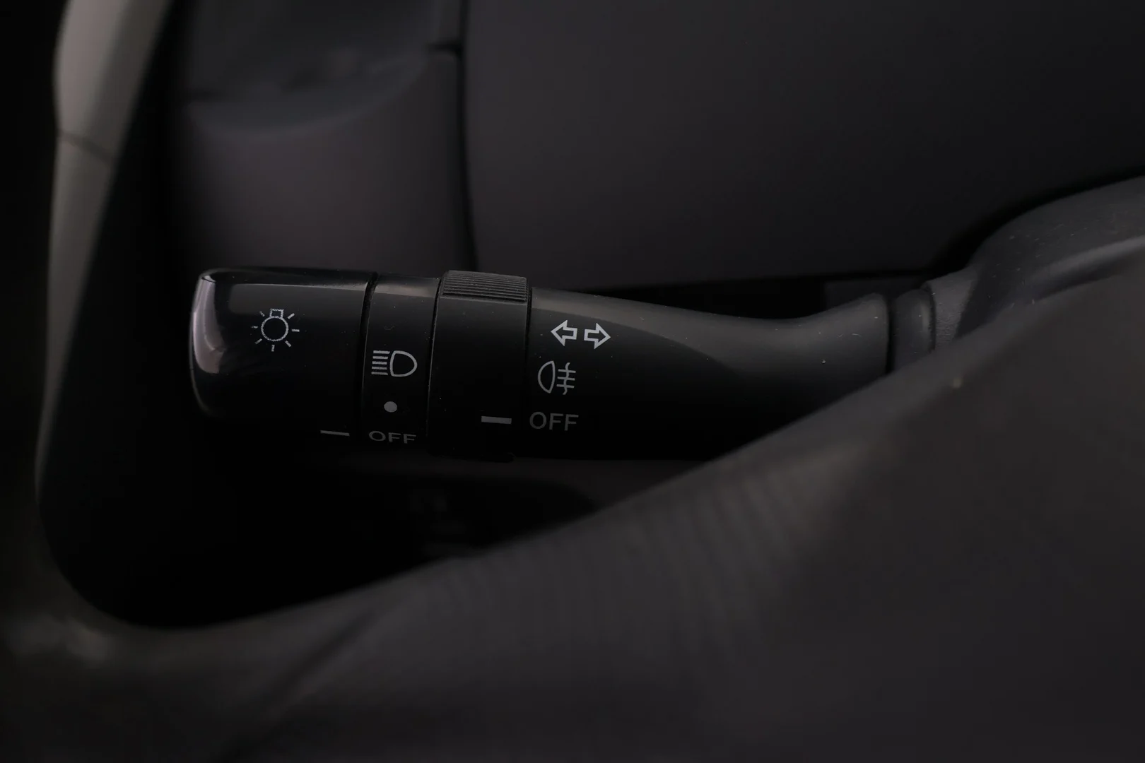 Car Image - 321eo8qImx3EtQ4g5sek56