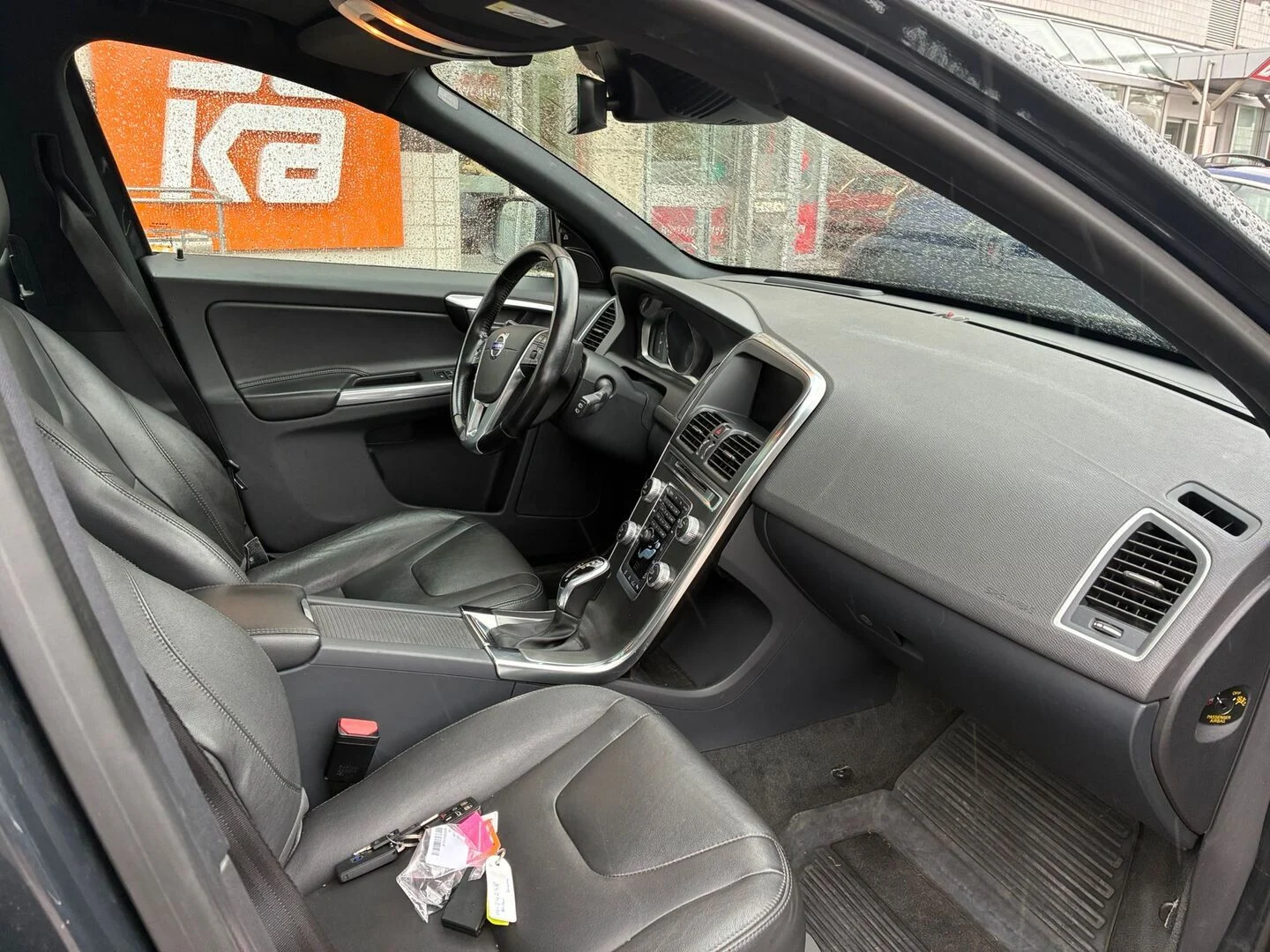 Car Image - 2iWV3r7dBpwUxoRLatgpS2