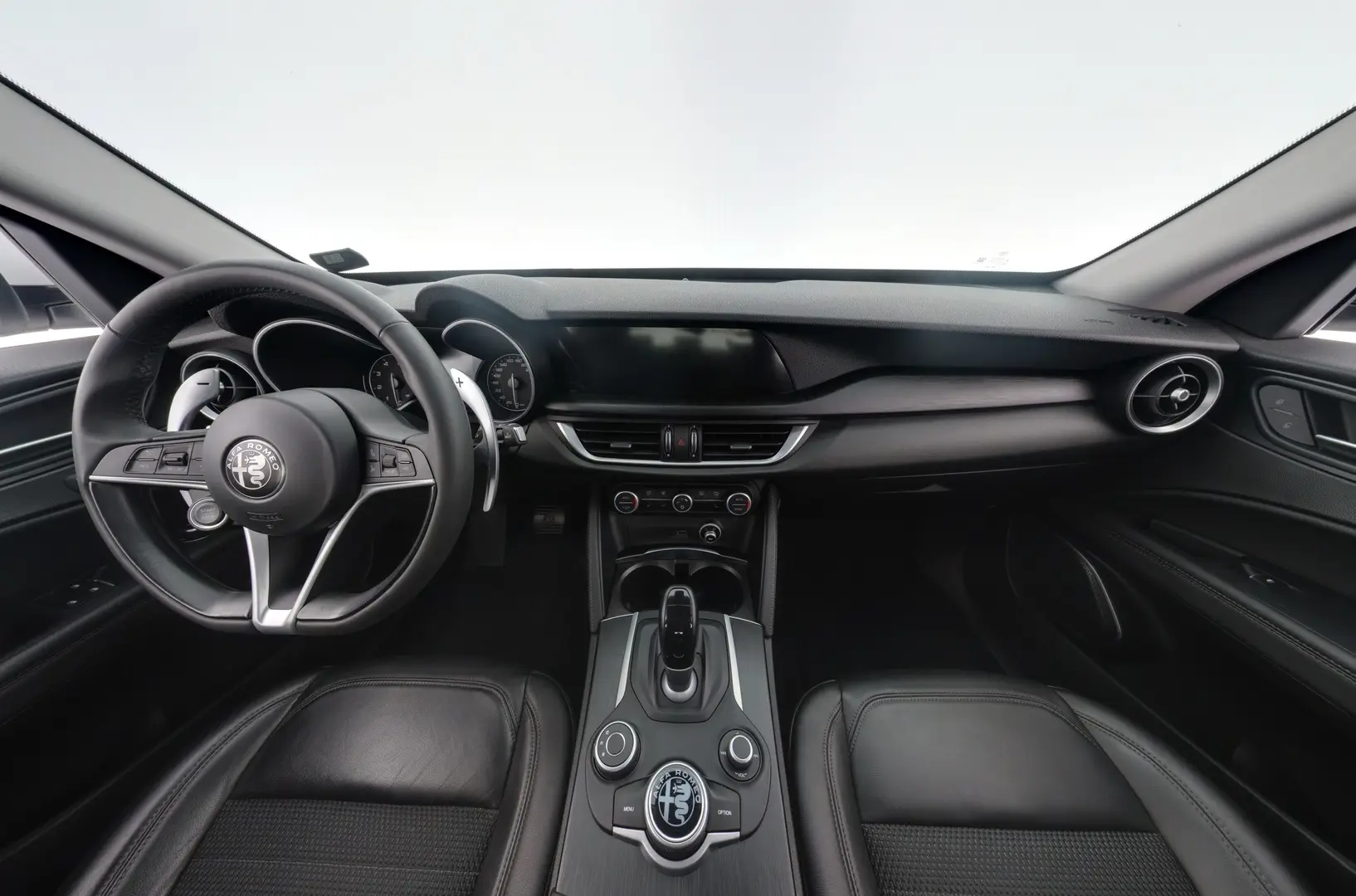 Car Image - 4Ge4Ri8XGkDMDgJoeSroFw