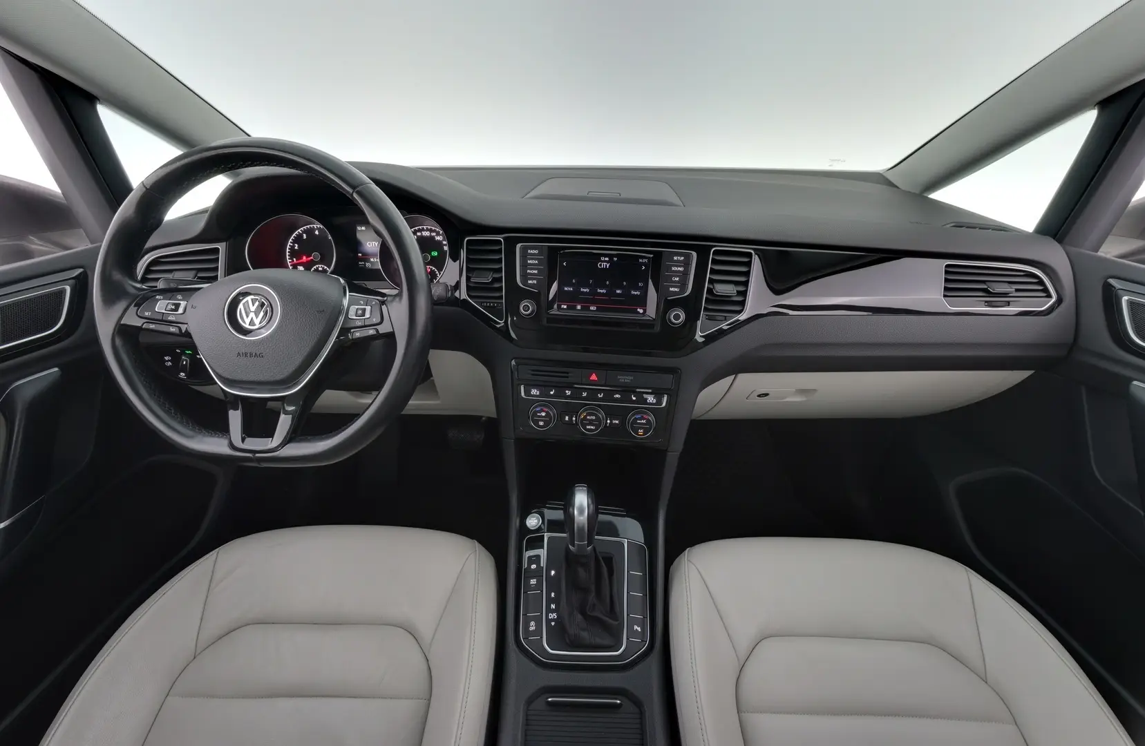 Car Image - 3pollbI9ZF05BTrbwKdpaO