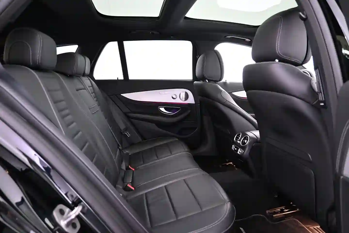 Car Image - 1dXRc4TrUylVOs6tWR7mlg