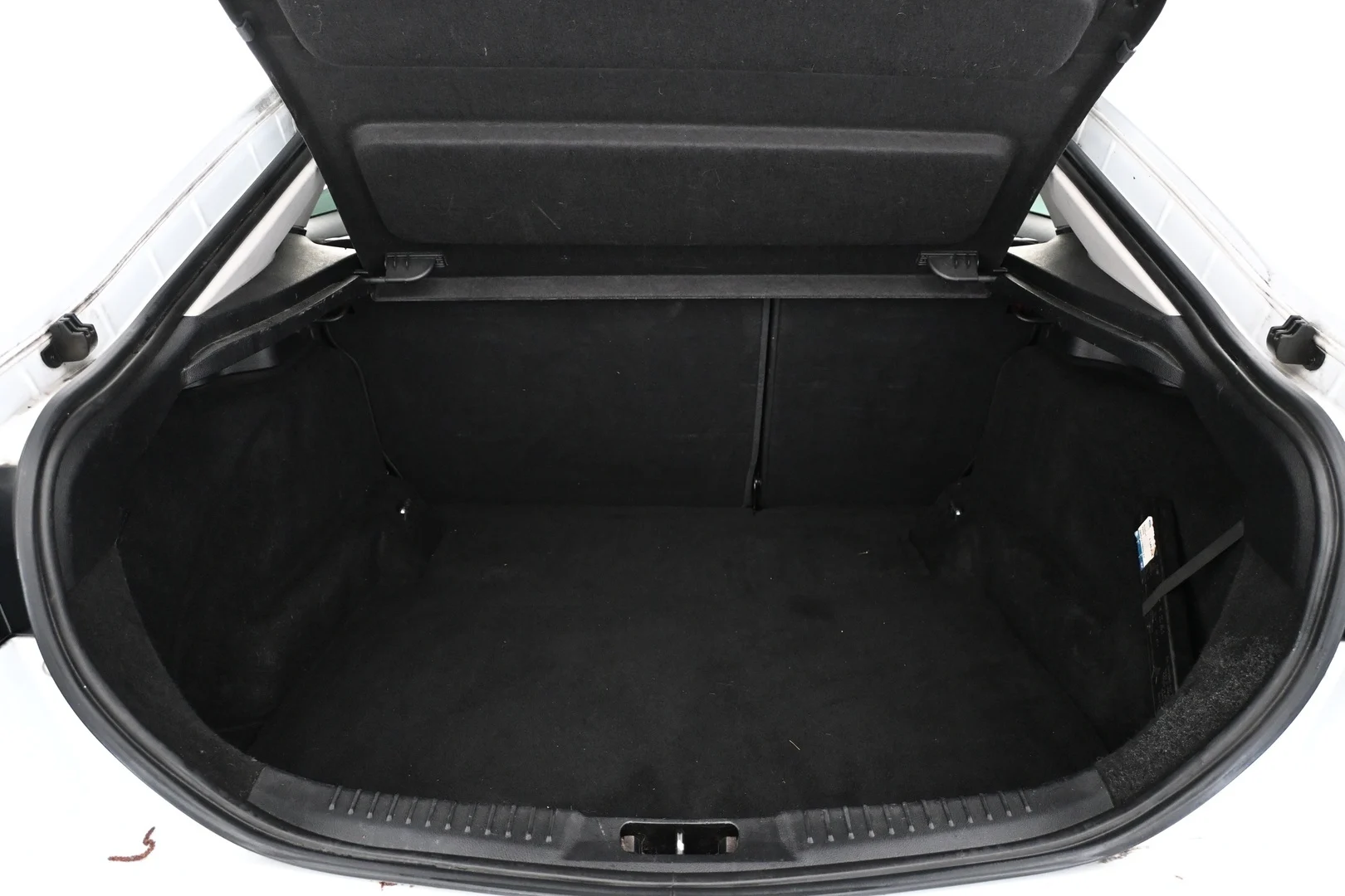 Car Image - 4hF0QaqVHpNd8p5kXKGtJR