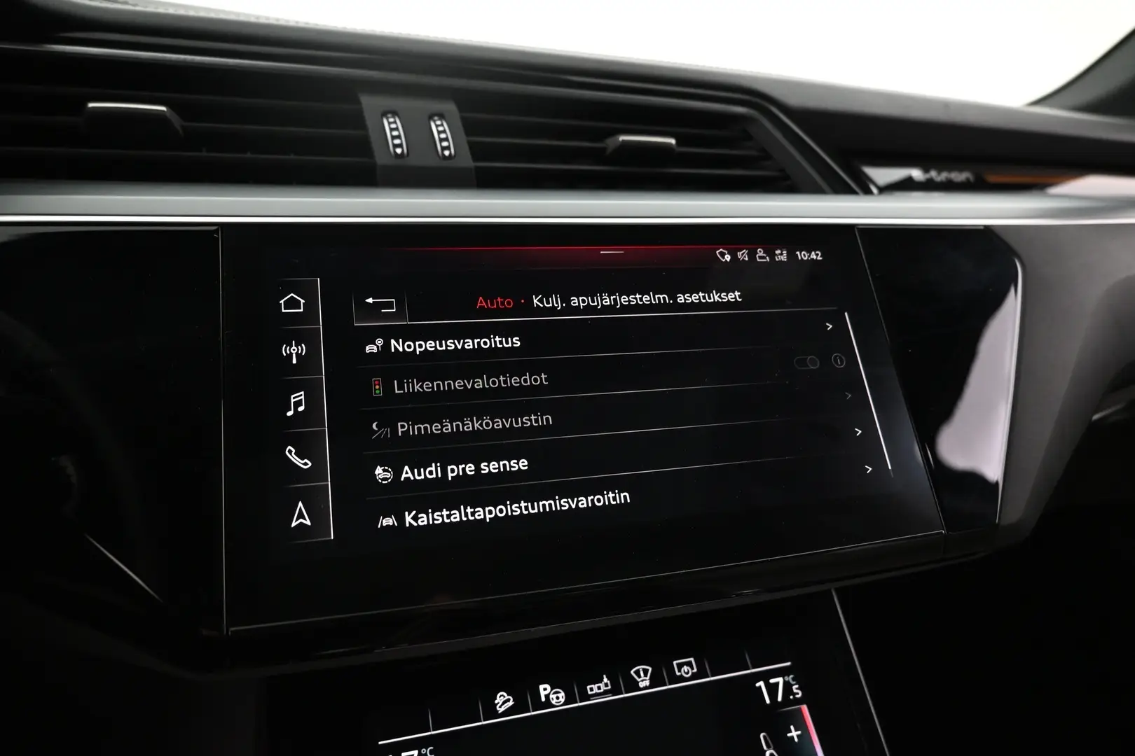 Car Image - 5tI86P4IYCglB5Gz8T0IeF