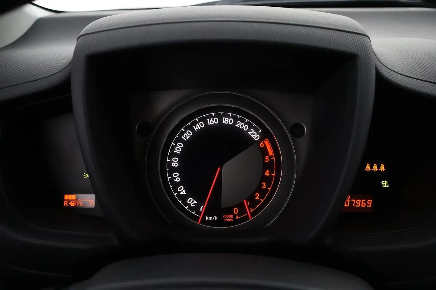 Car Image - 1PI52bHJ8EJa7rgqWoxKbf
