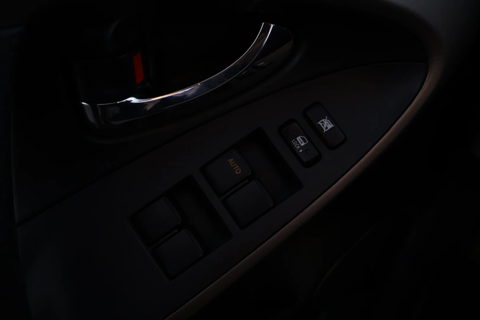 Car Image - 7euzbPEOICckbTeMxSgyyq