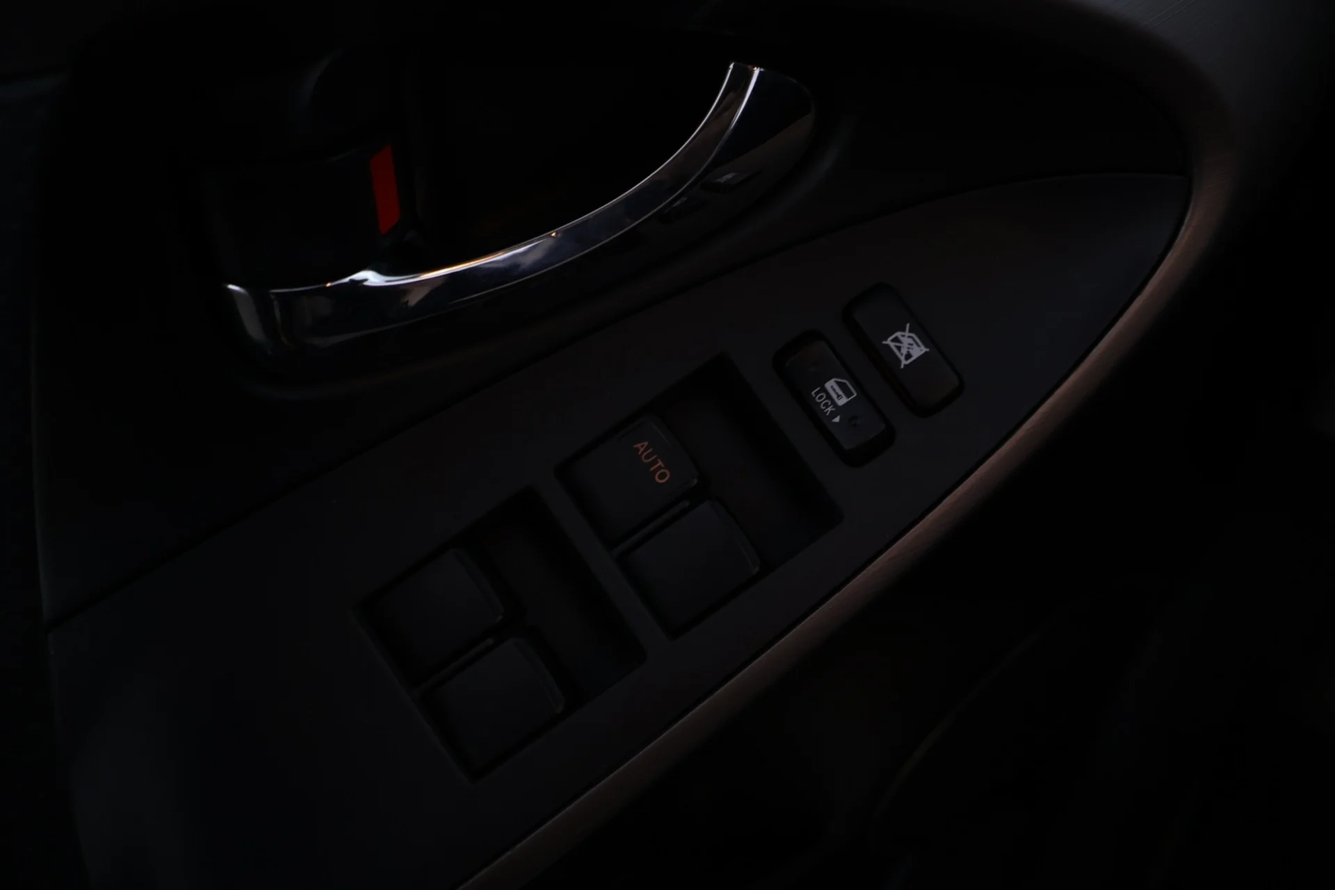 Car Image - 7euzbPEOICckbTeMxSgyyq