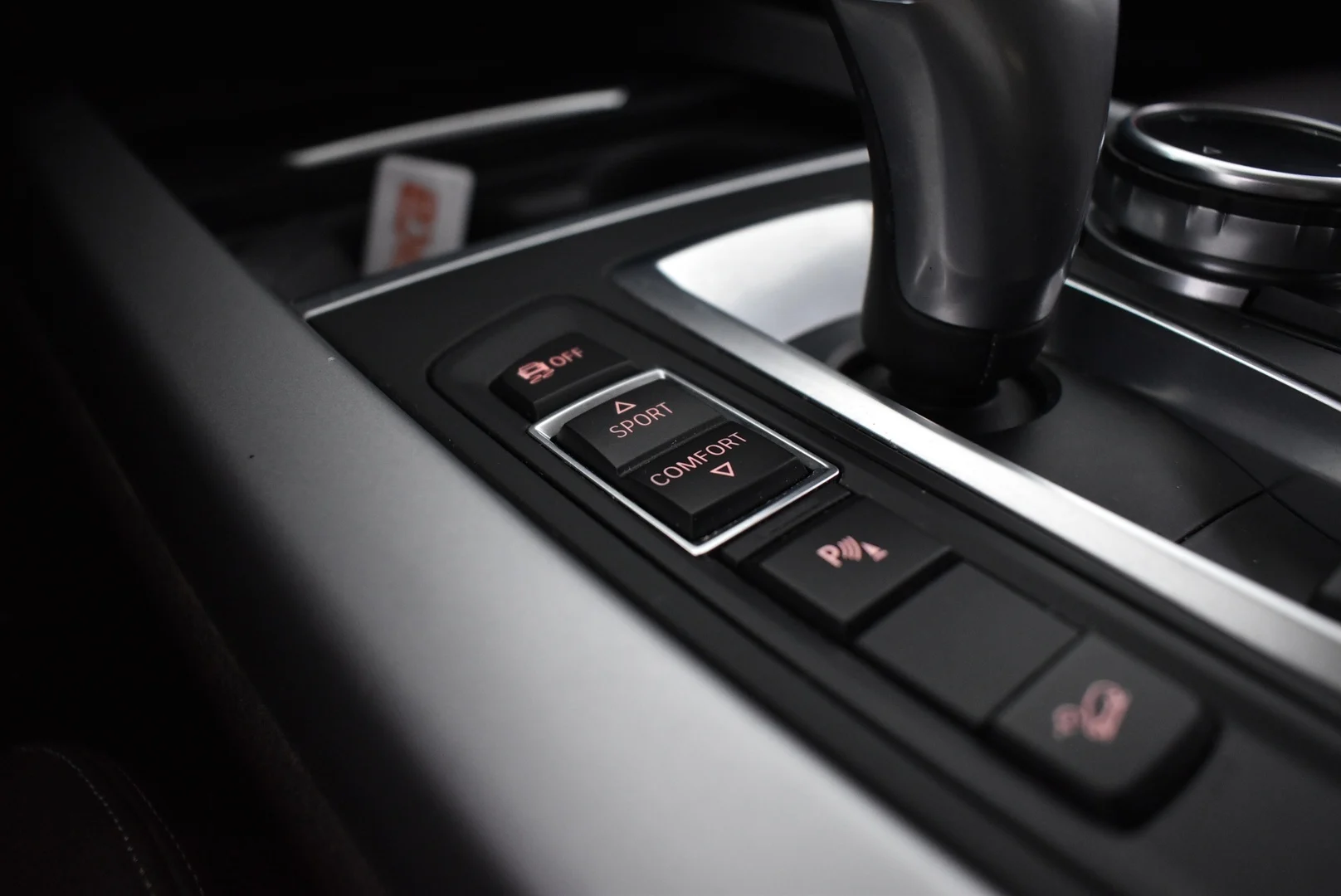 Car Image - 1neuPDgB5Fj7fhp0AASmiM