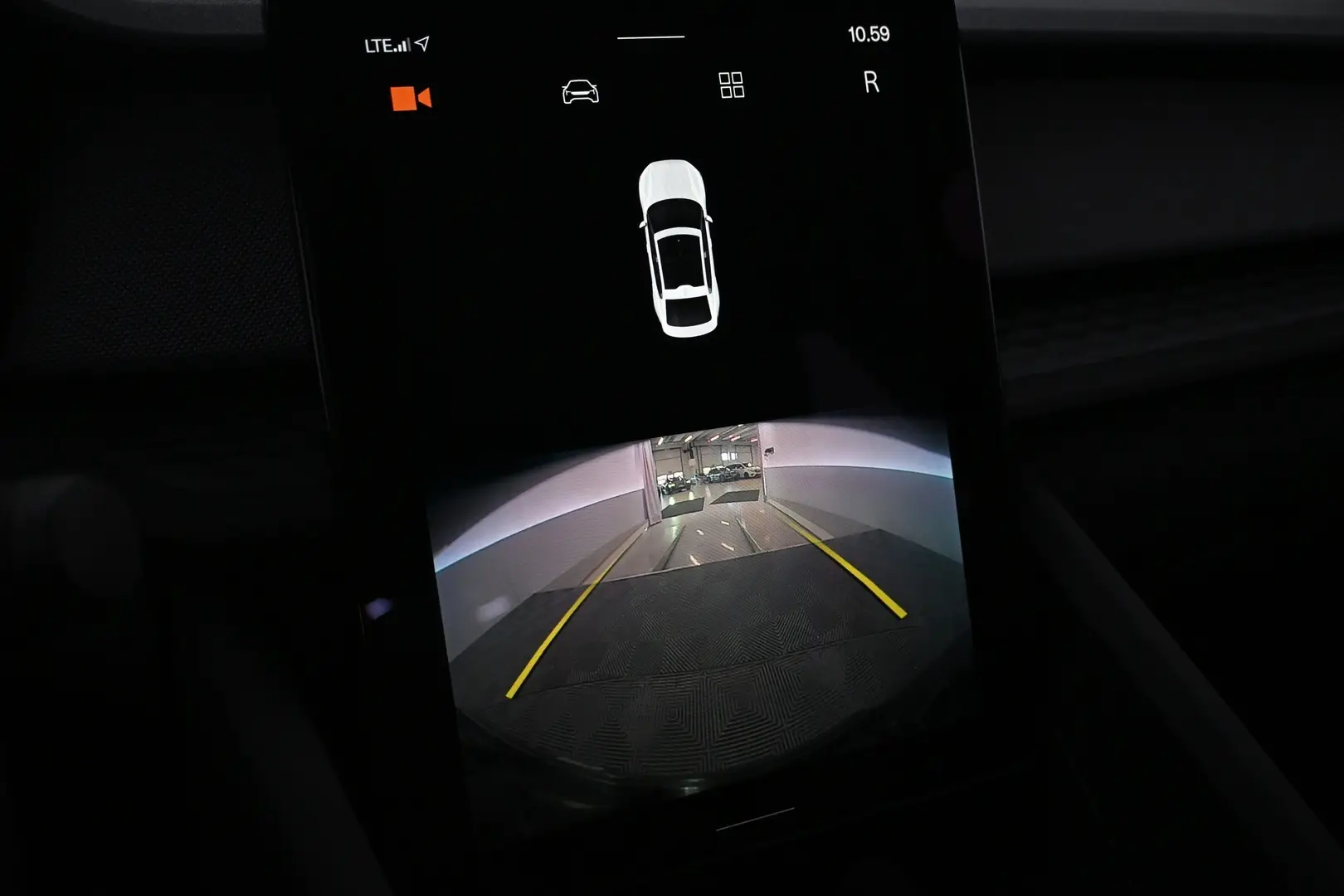 Car Image - 3R0DkSwNfRIe1rppvsNSxV