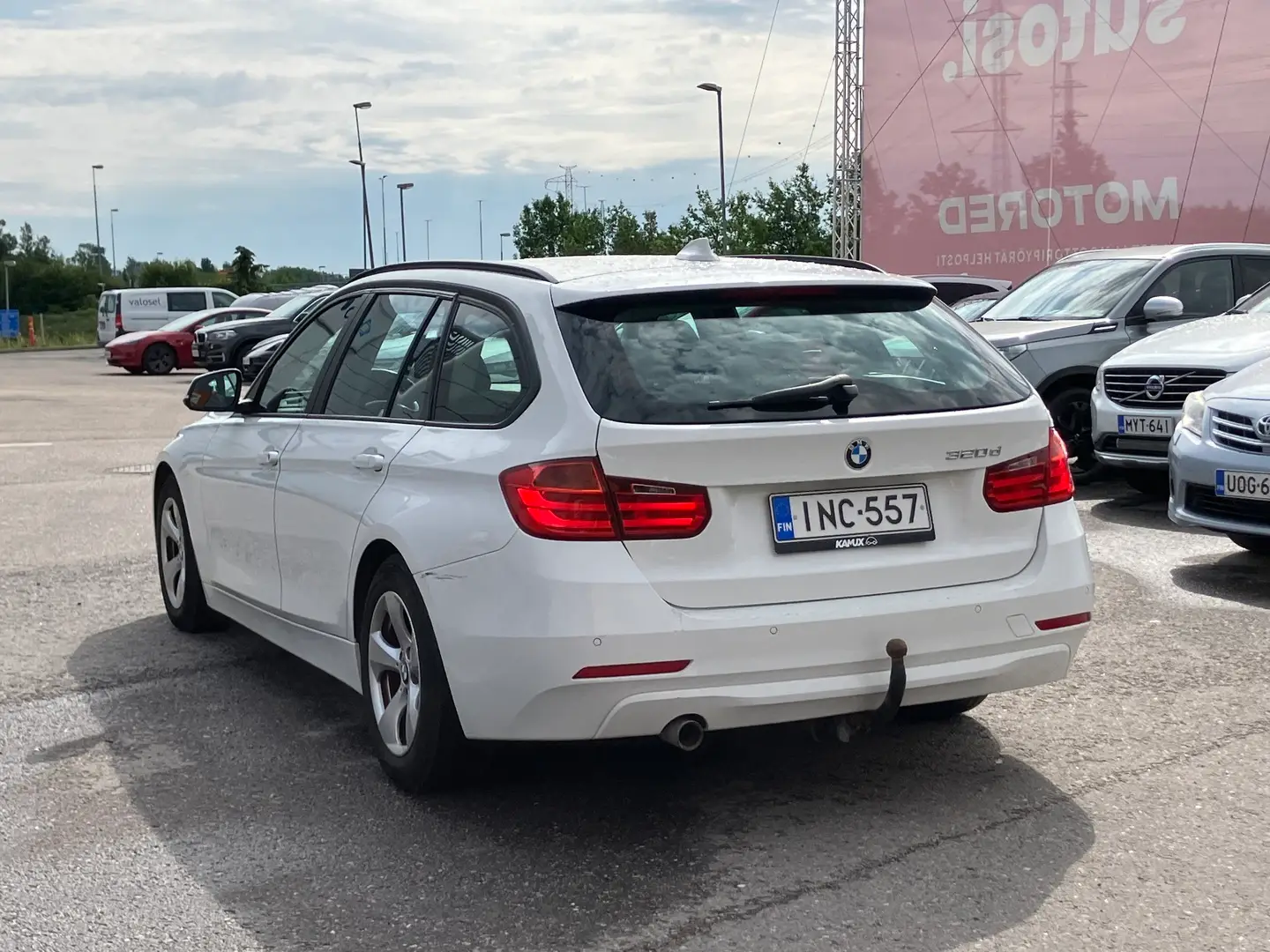 Car Image - BovnfXqaOtPt6O6tpQ6cM