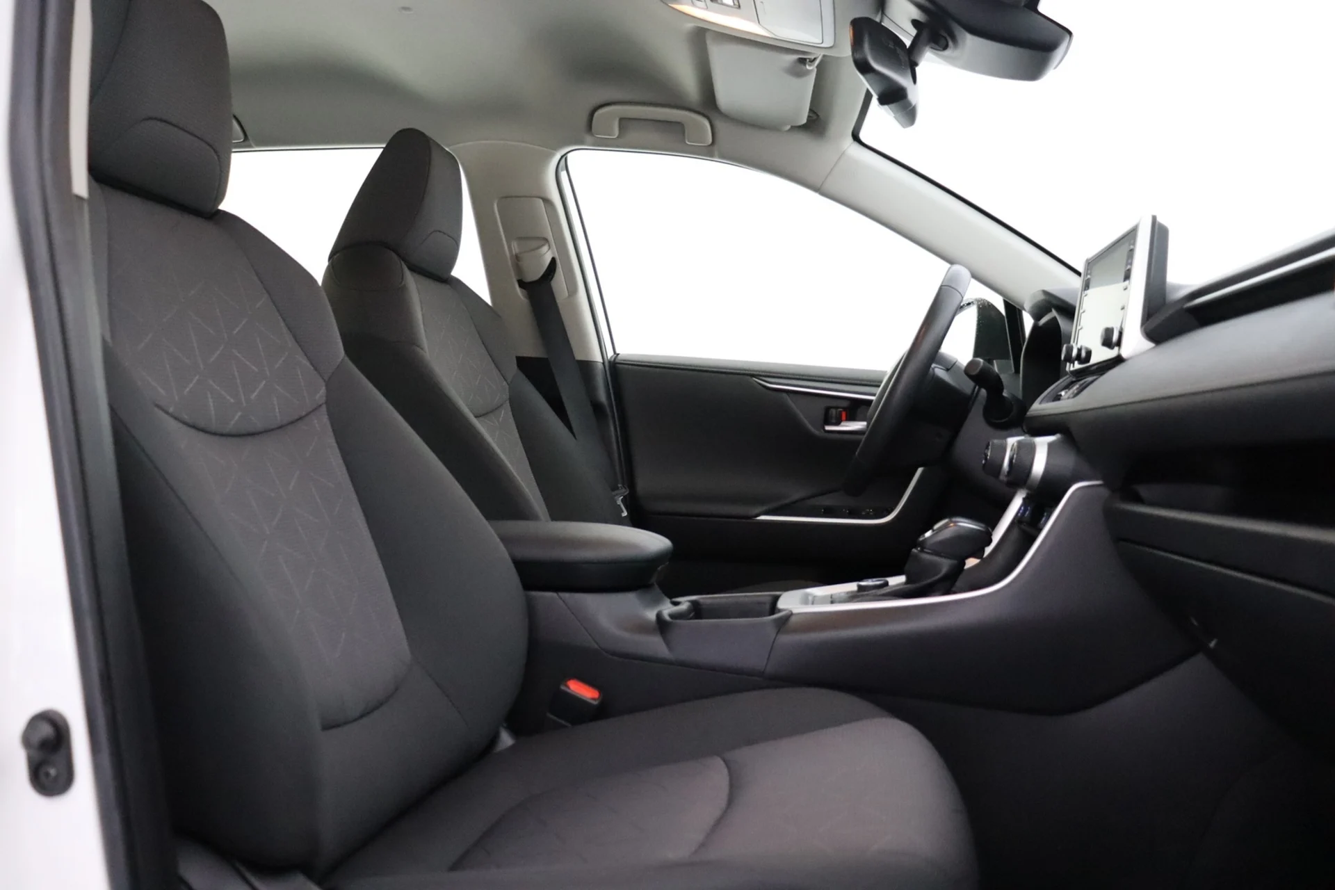 Car Image - 2o0QTlzEWEVx12GieVGT08