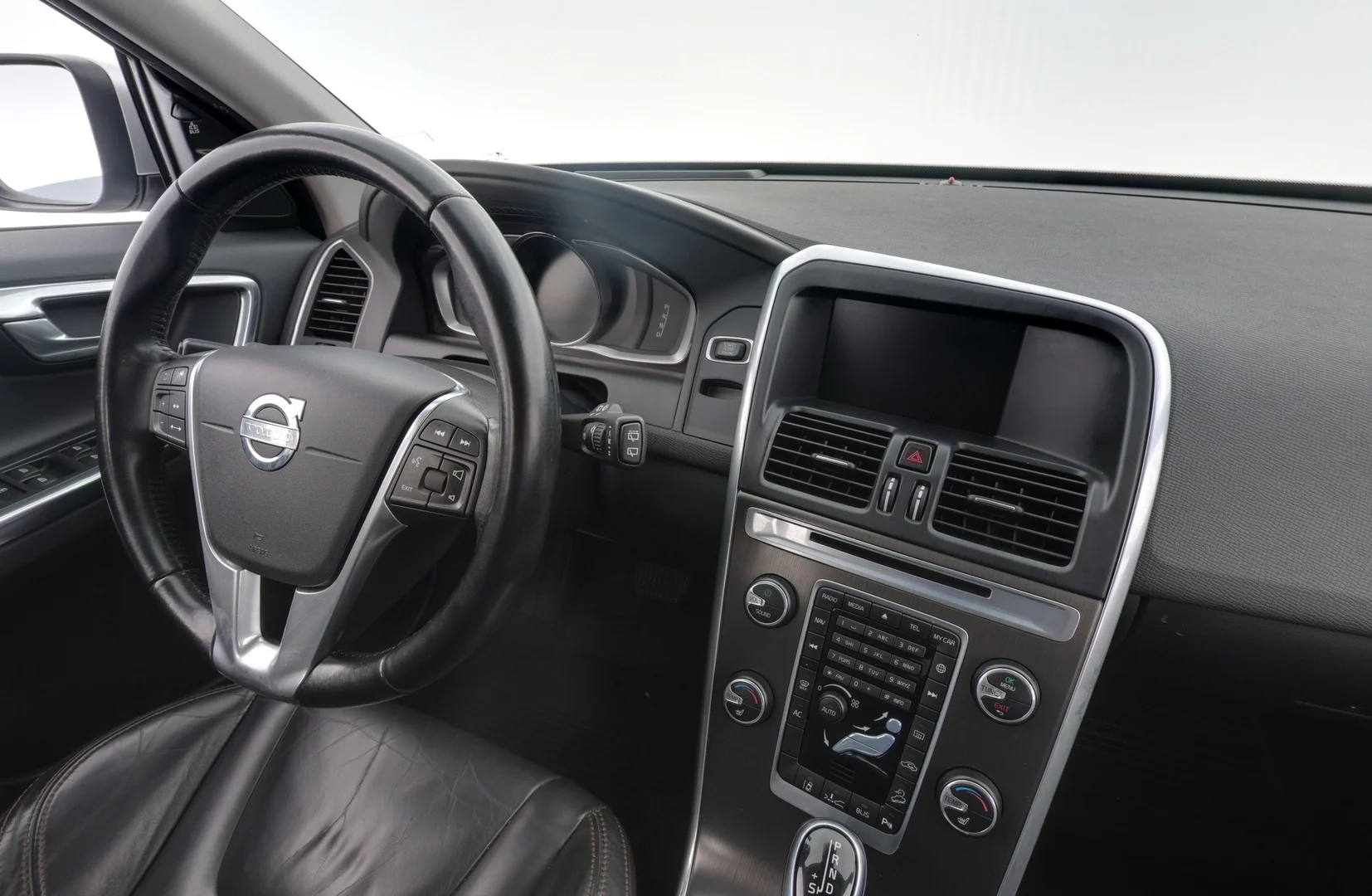 Car Image - 3pbqIWhiimvNeN4kon0ysu