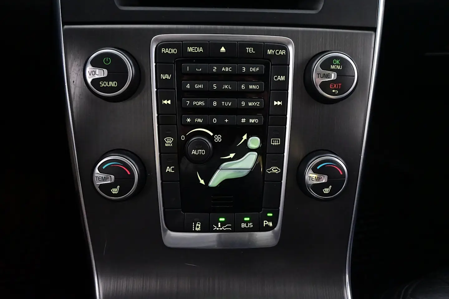 Car Image - 1H55PxkJiOo2zJN0CHLXNA