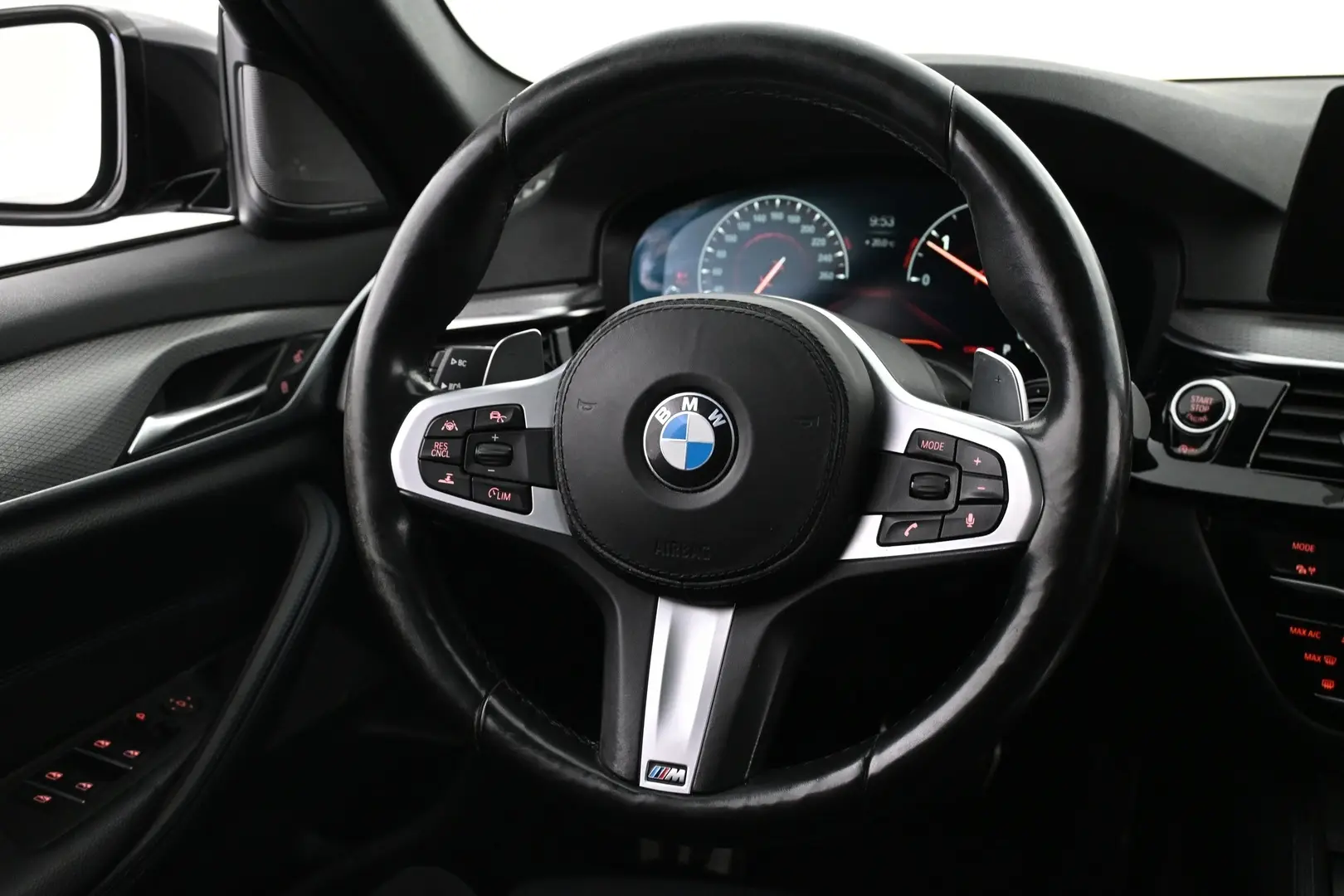 Car Image - 7pcbJFQmL7XLgF5rJRMe7c