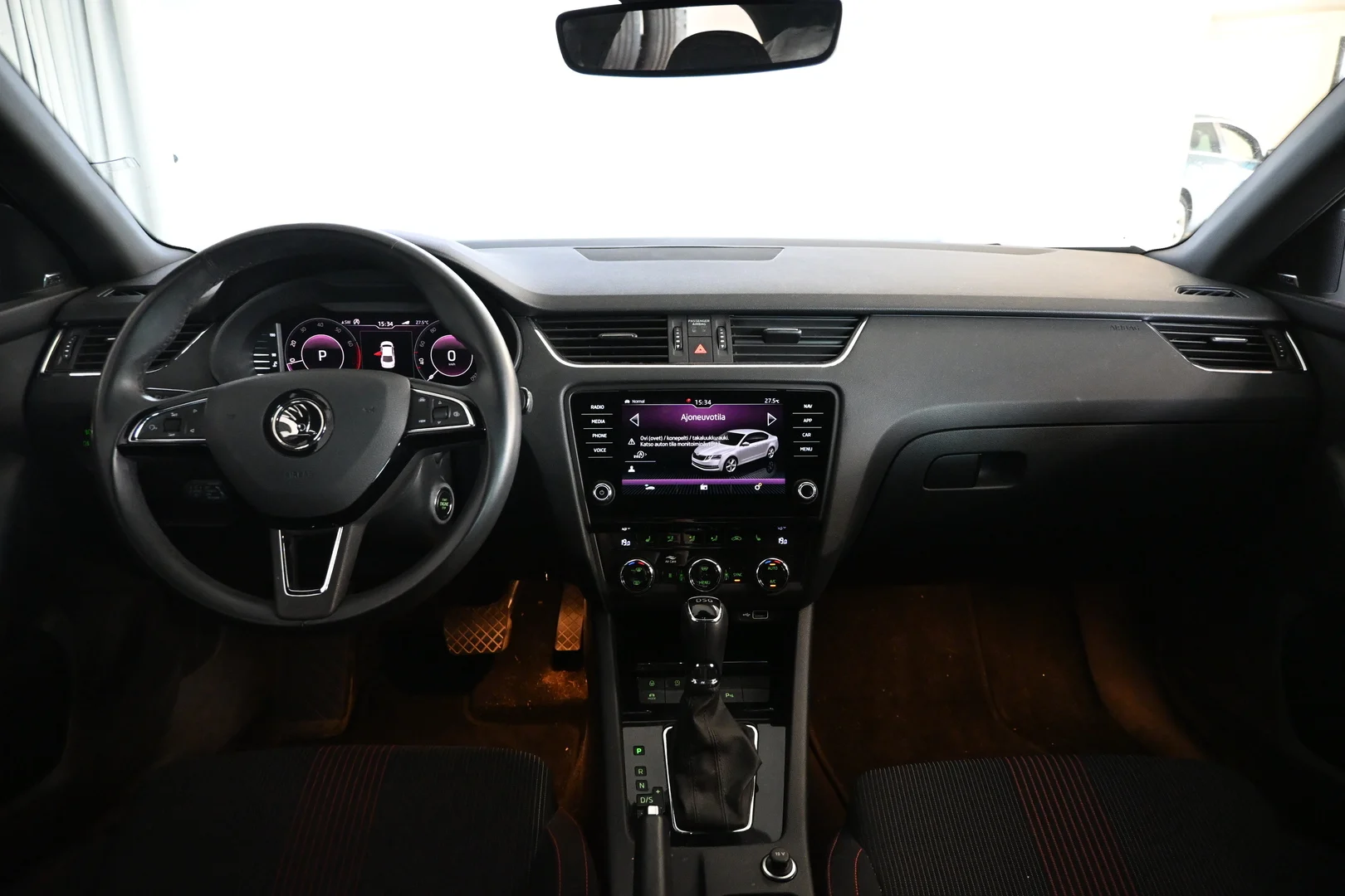Car Image - 1AiwdZm4Jke0kiYqeptk9n