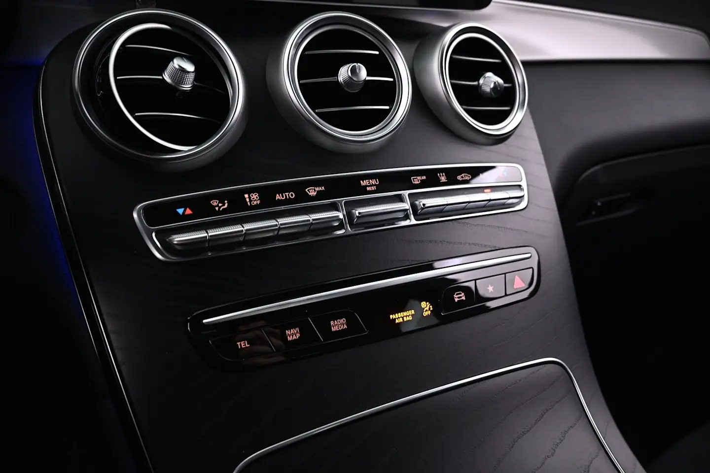 Car Image - 26r4CCzIWbsvgK97i25dRS