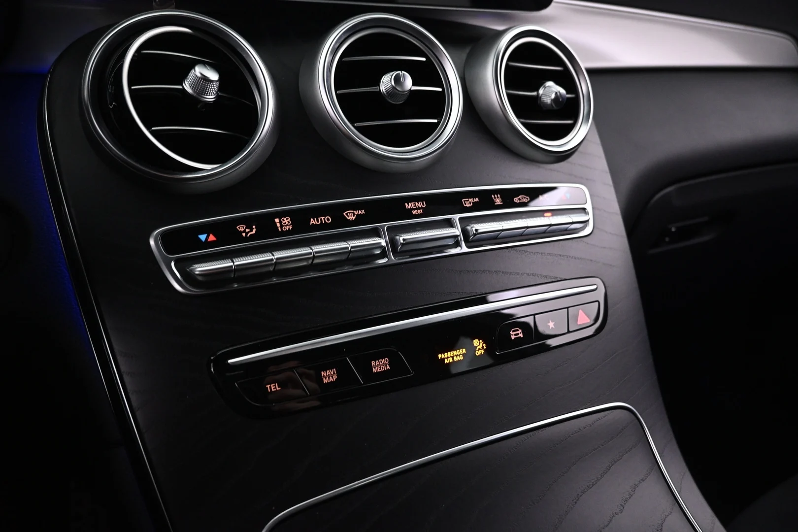 Car Image - 26r4CCzIWbsvgK97i25dRS
