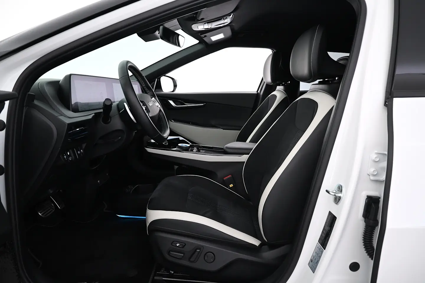 Car Image - 1Pgj514yet48N6tAF0rD3e