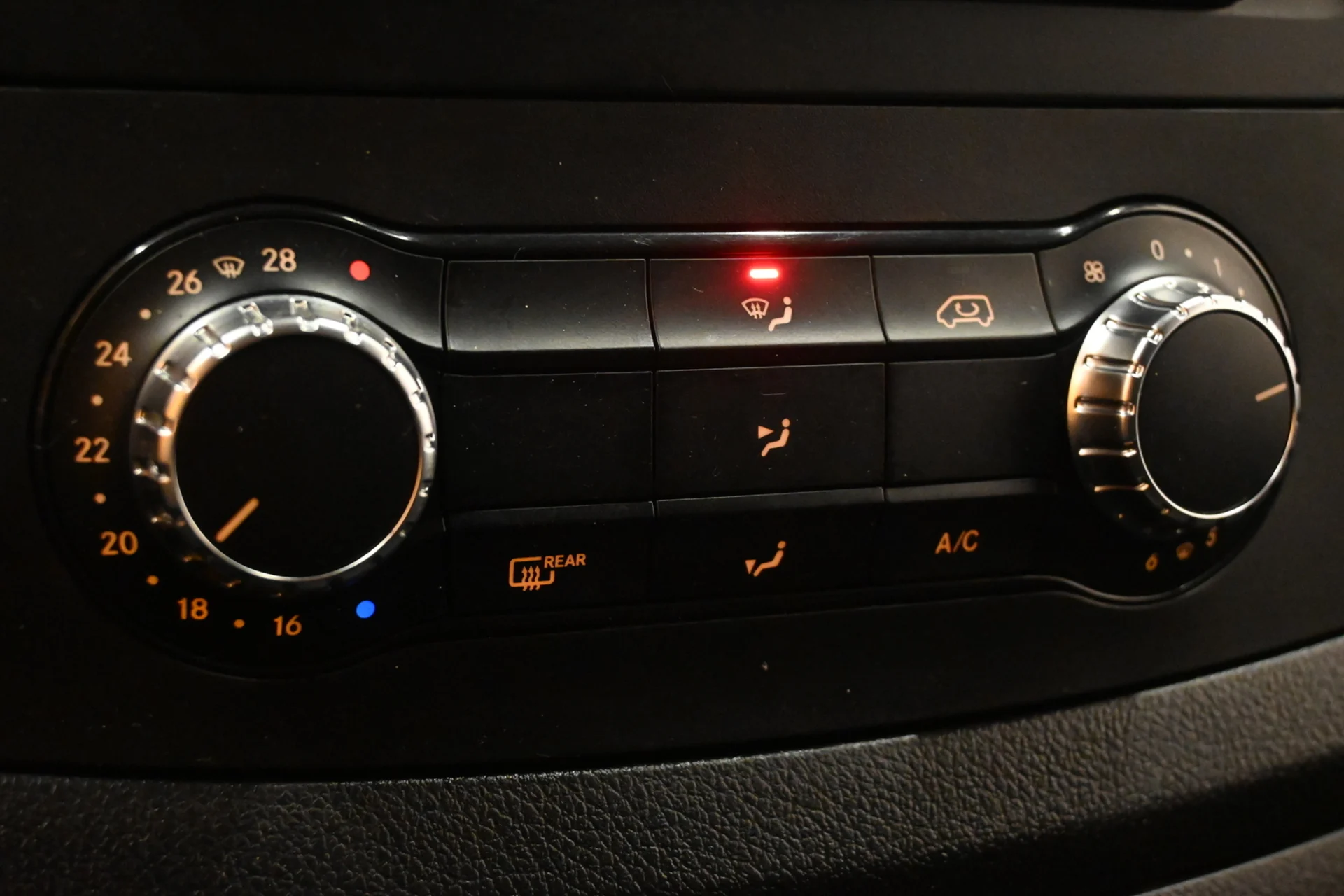 Car Image - 5uD1wCkEOExNpq2t7LCTov