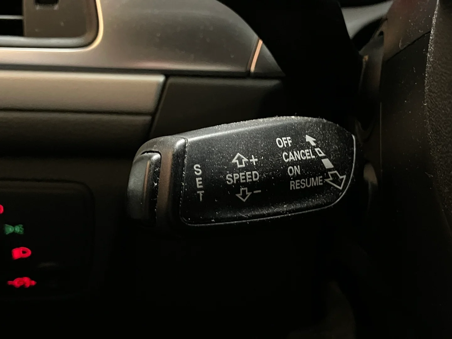 Car Image - neiCKlz9sGFY1p0706URn