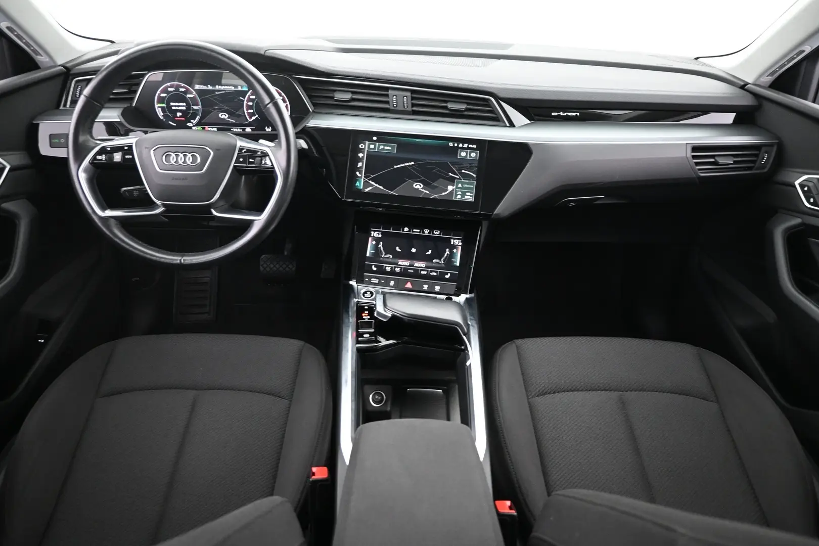 Car Image - 6llDr0O4cYsOYegXKb1o3O