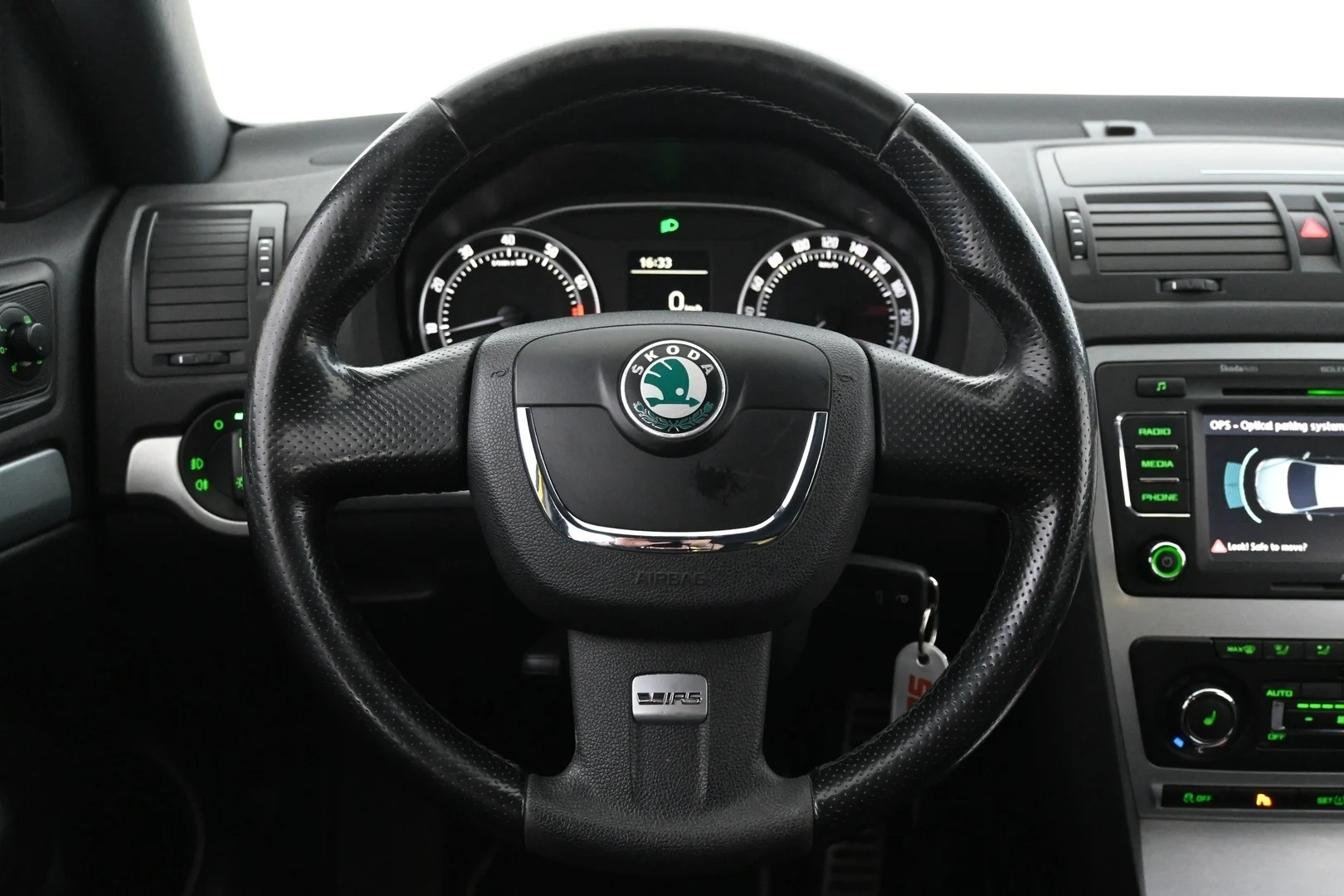 Car Image - 2MP7d3mVgVL2FklkZ4D1Bn